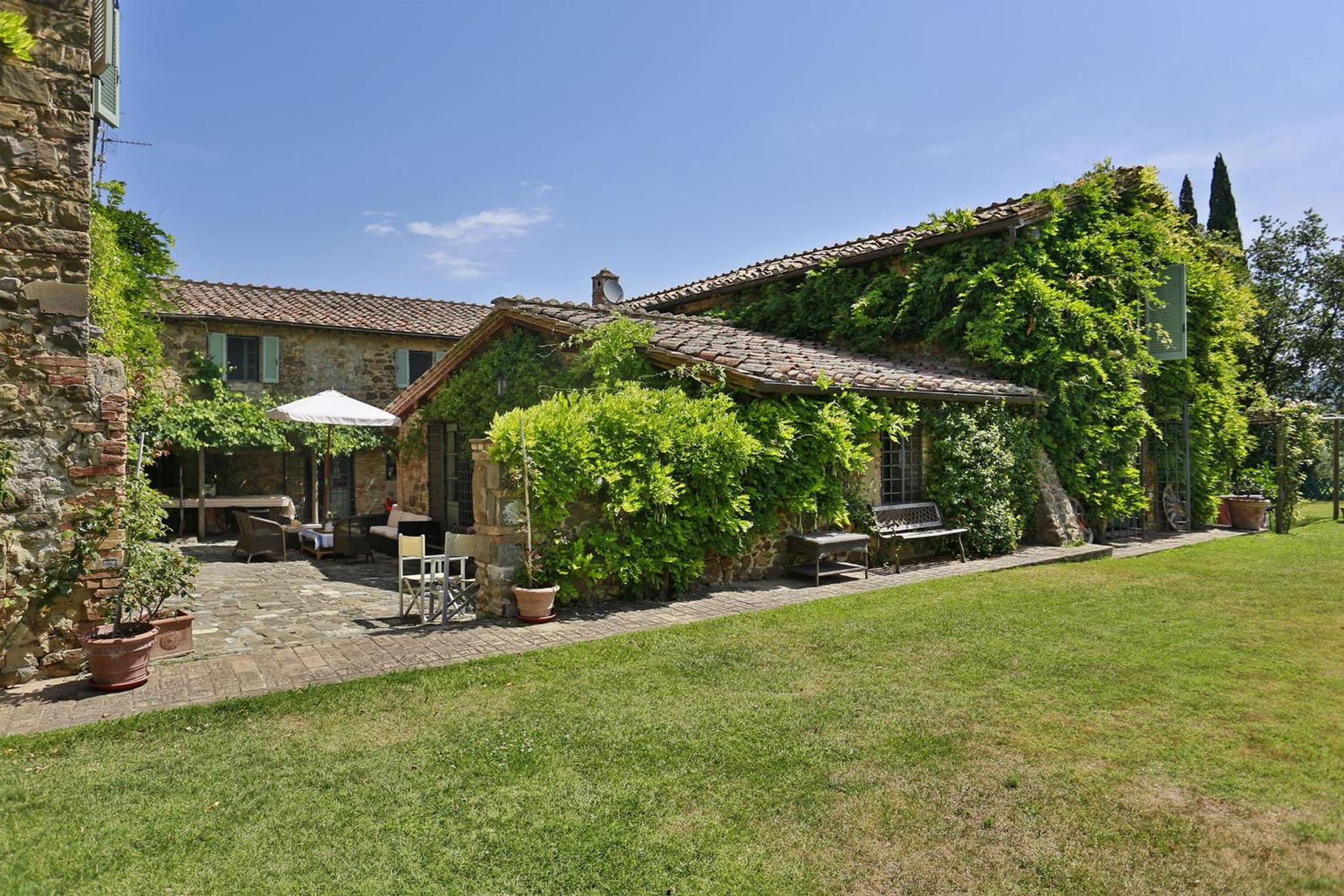 Villa with Private Pool photo 2