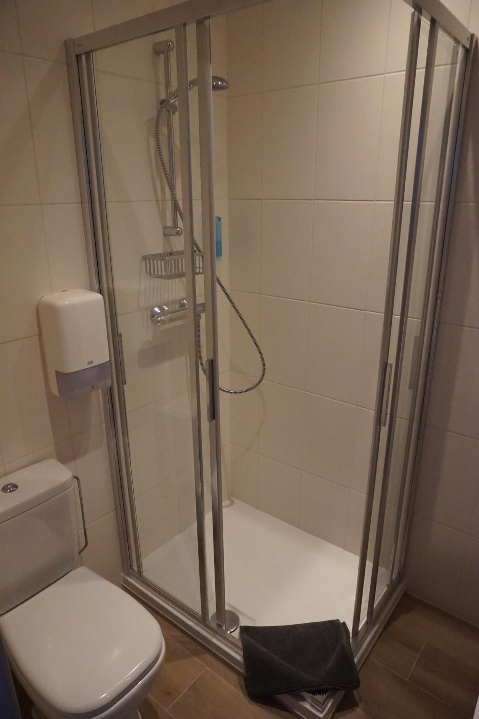 Triple Room - Photo 1