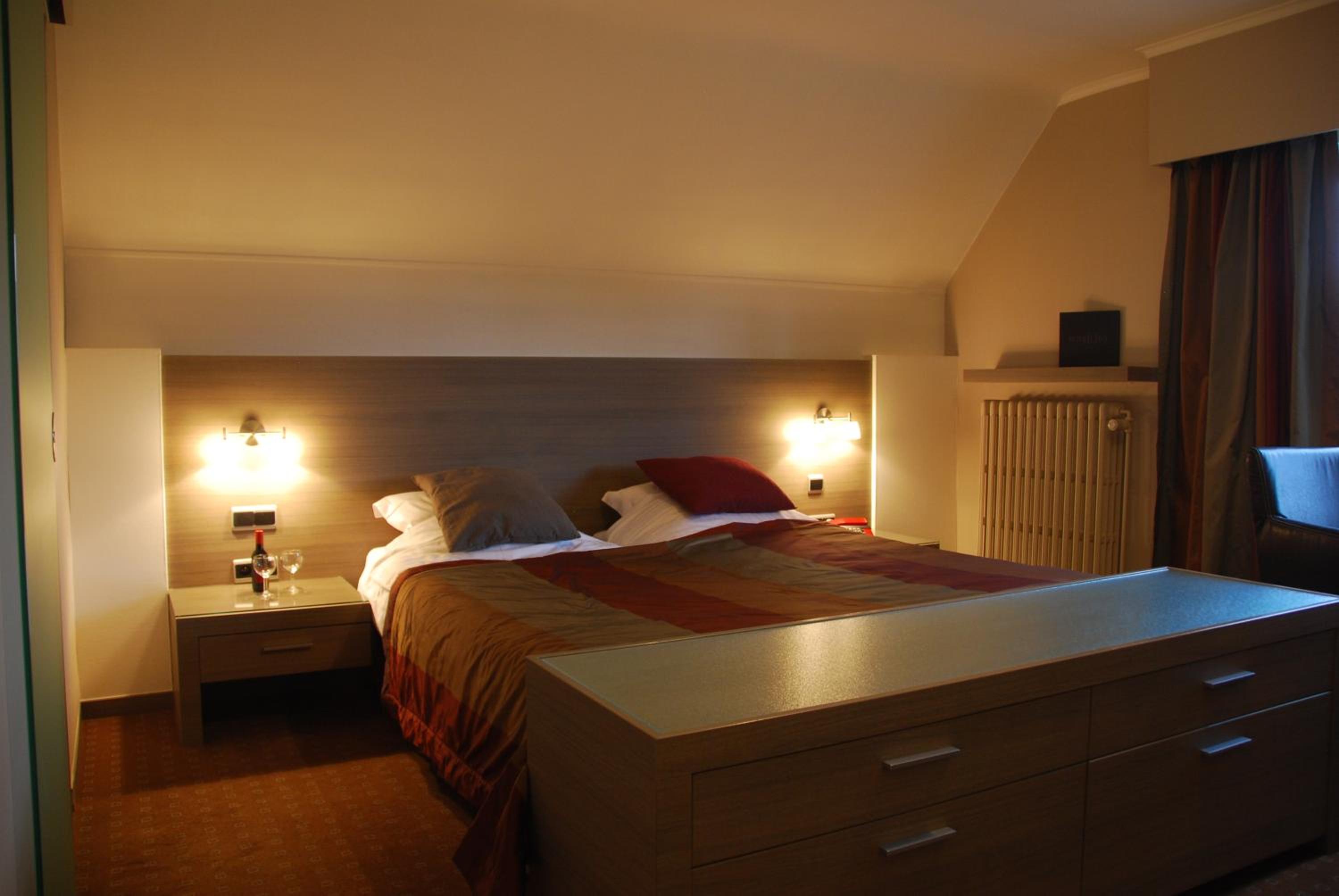 Deluxe Double or Twin Room - Photo 4