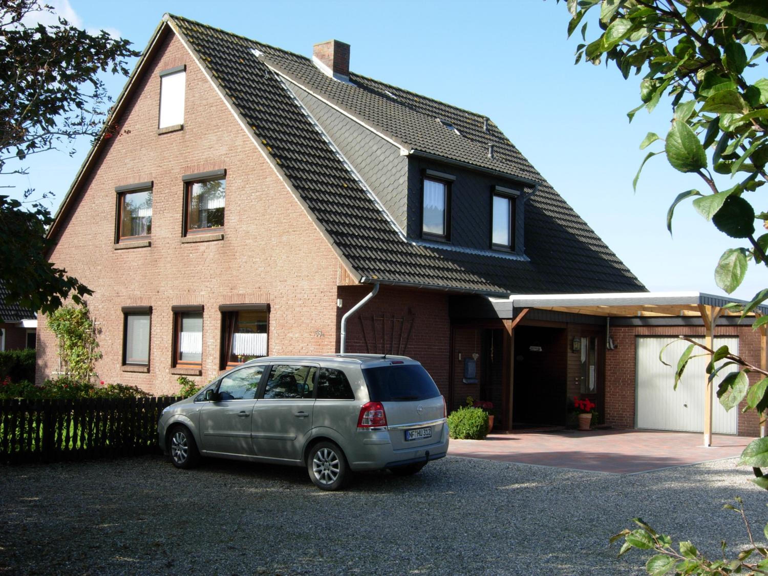 Apartment - Split Level photo 2