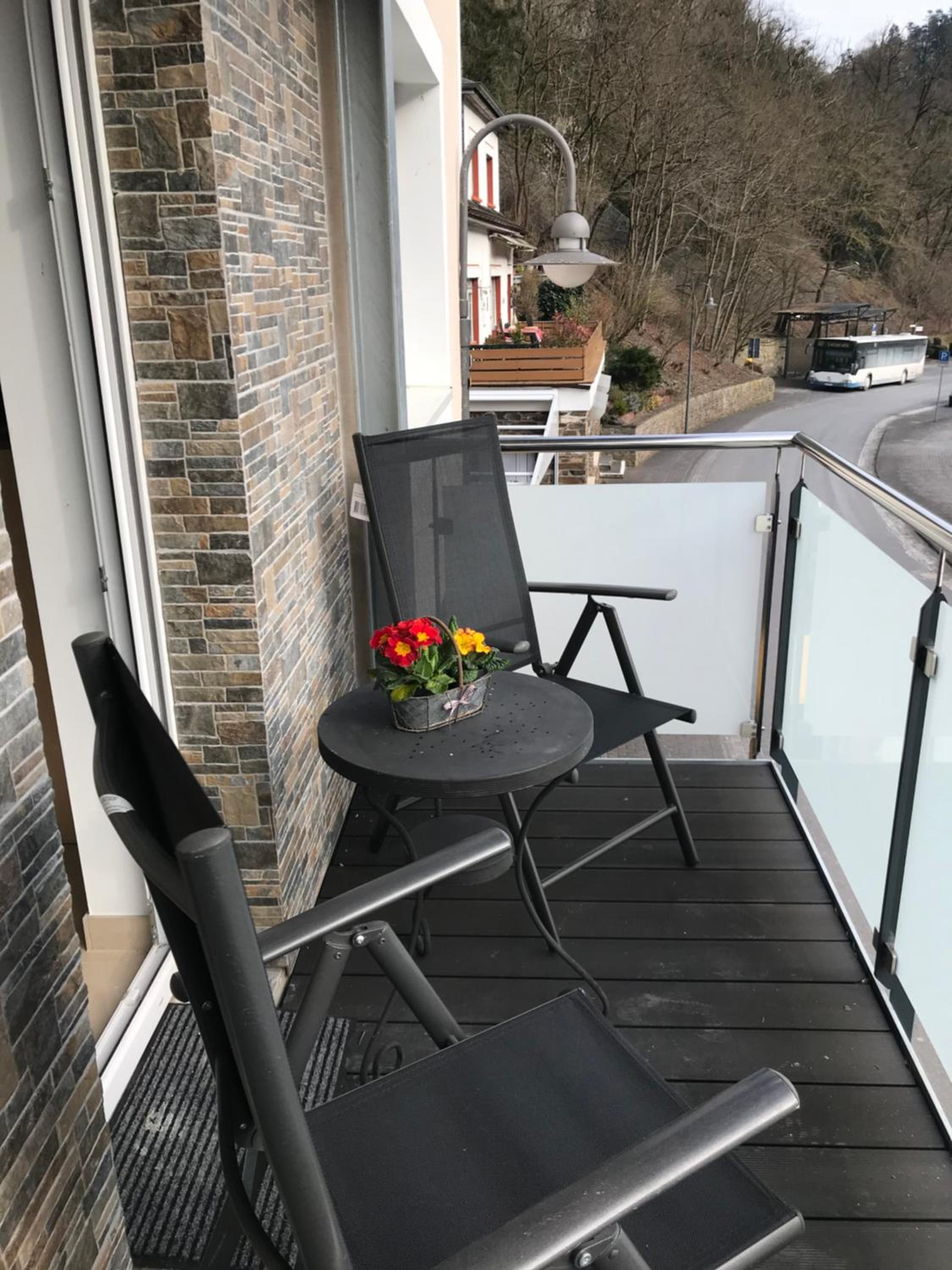 Apartment with Balcony photo 2