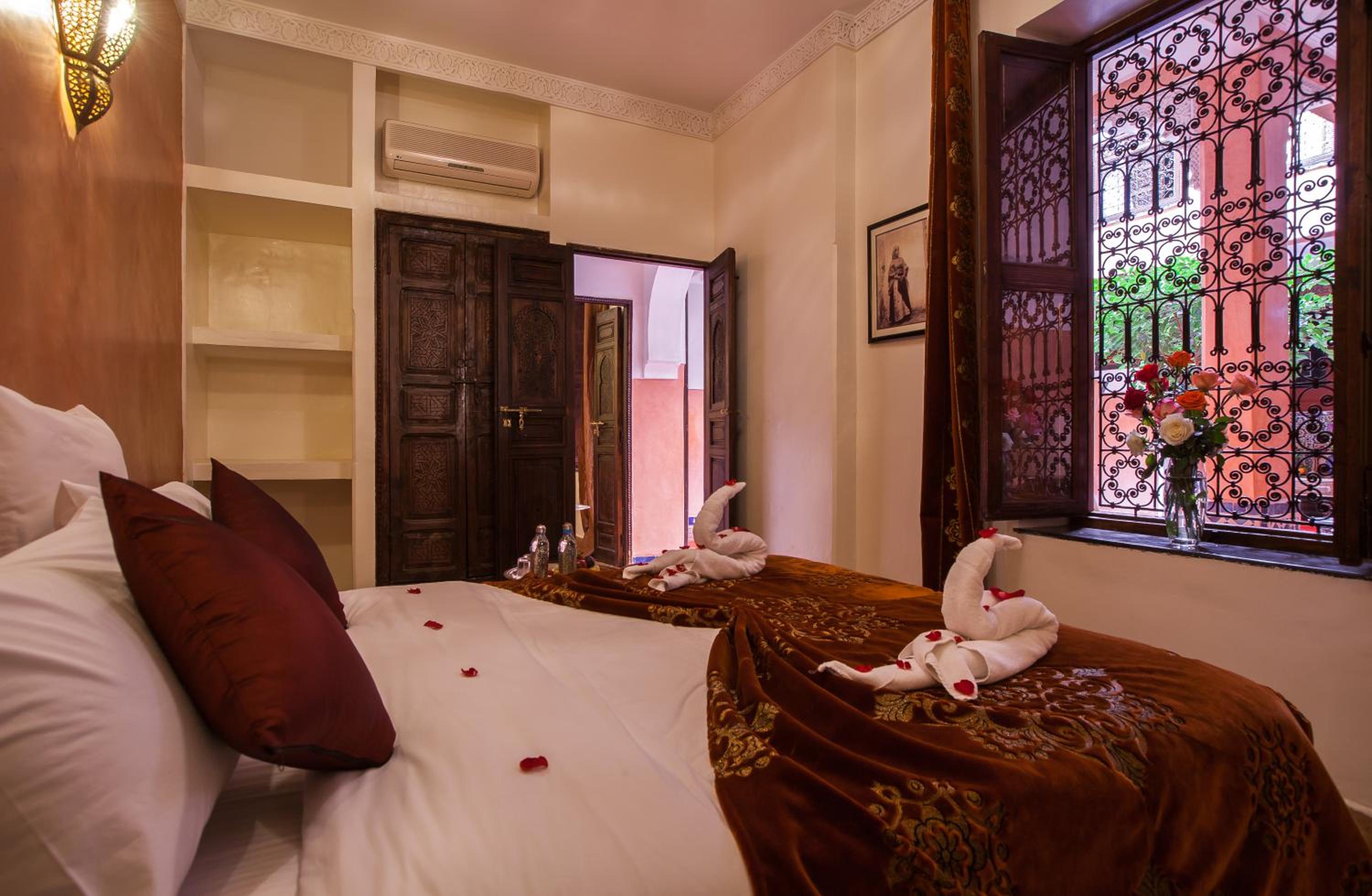 Standard Double Room - Photo 4