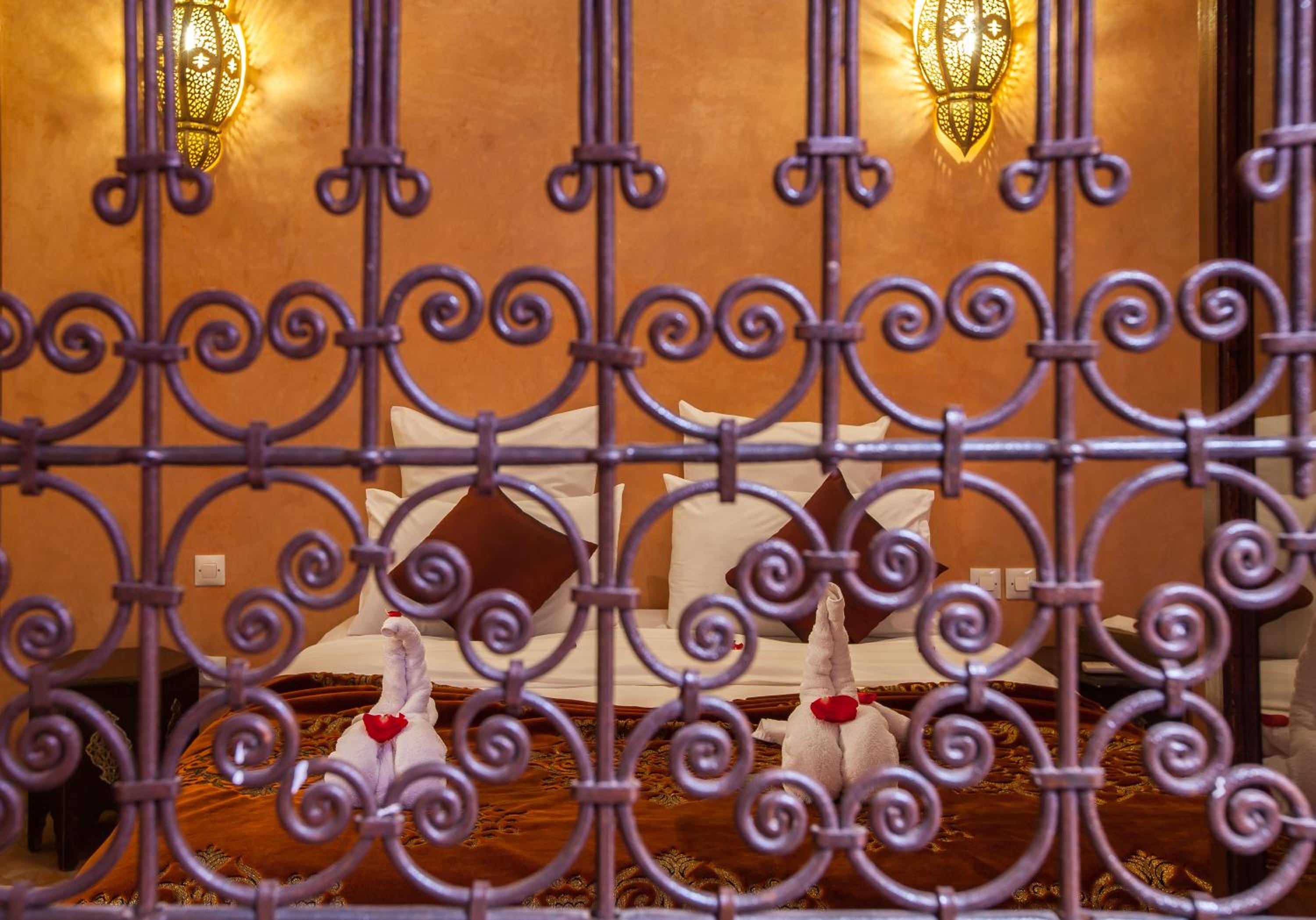 Suite - Photo 8