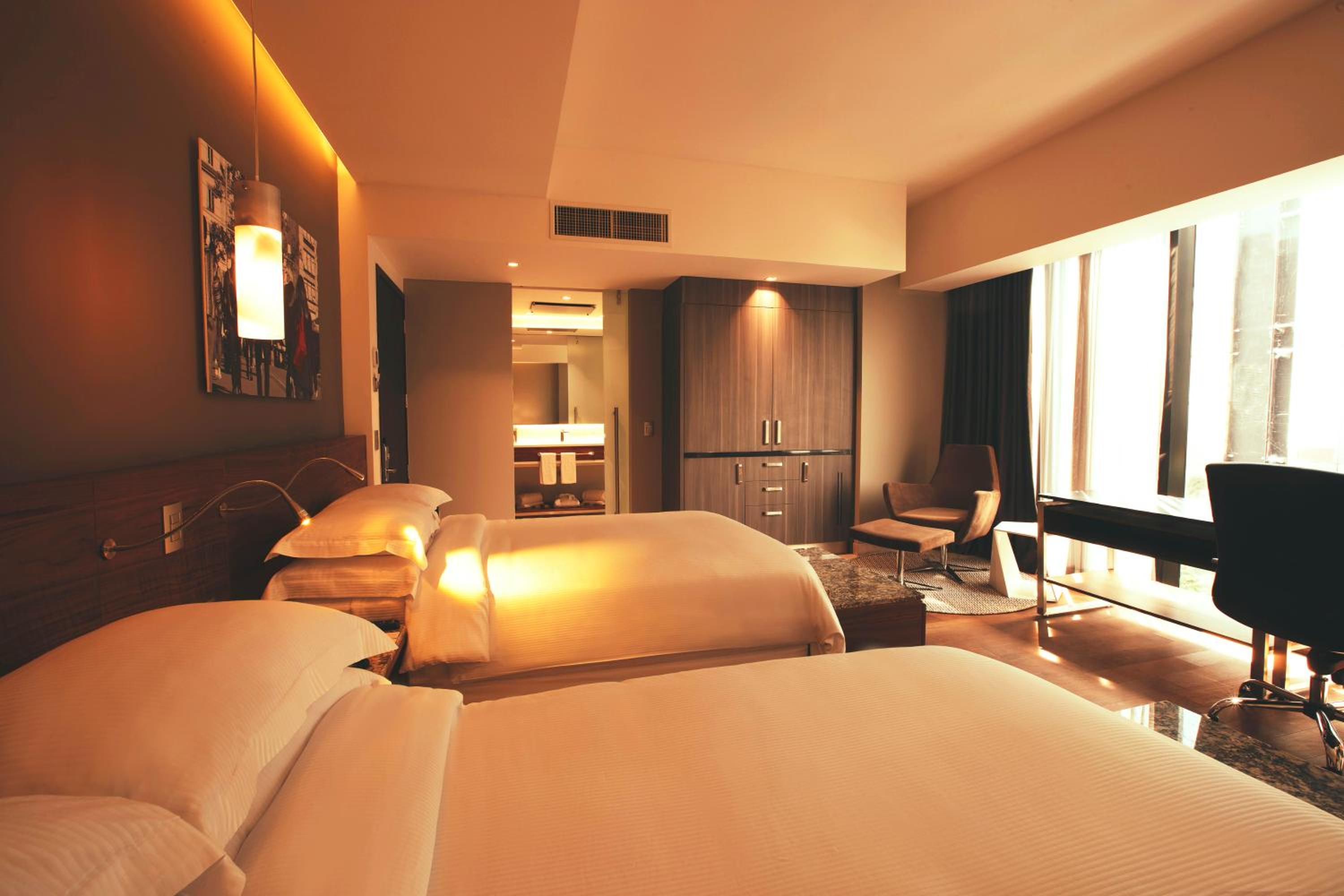 Executive Suite