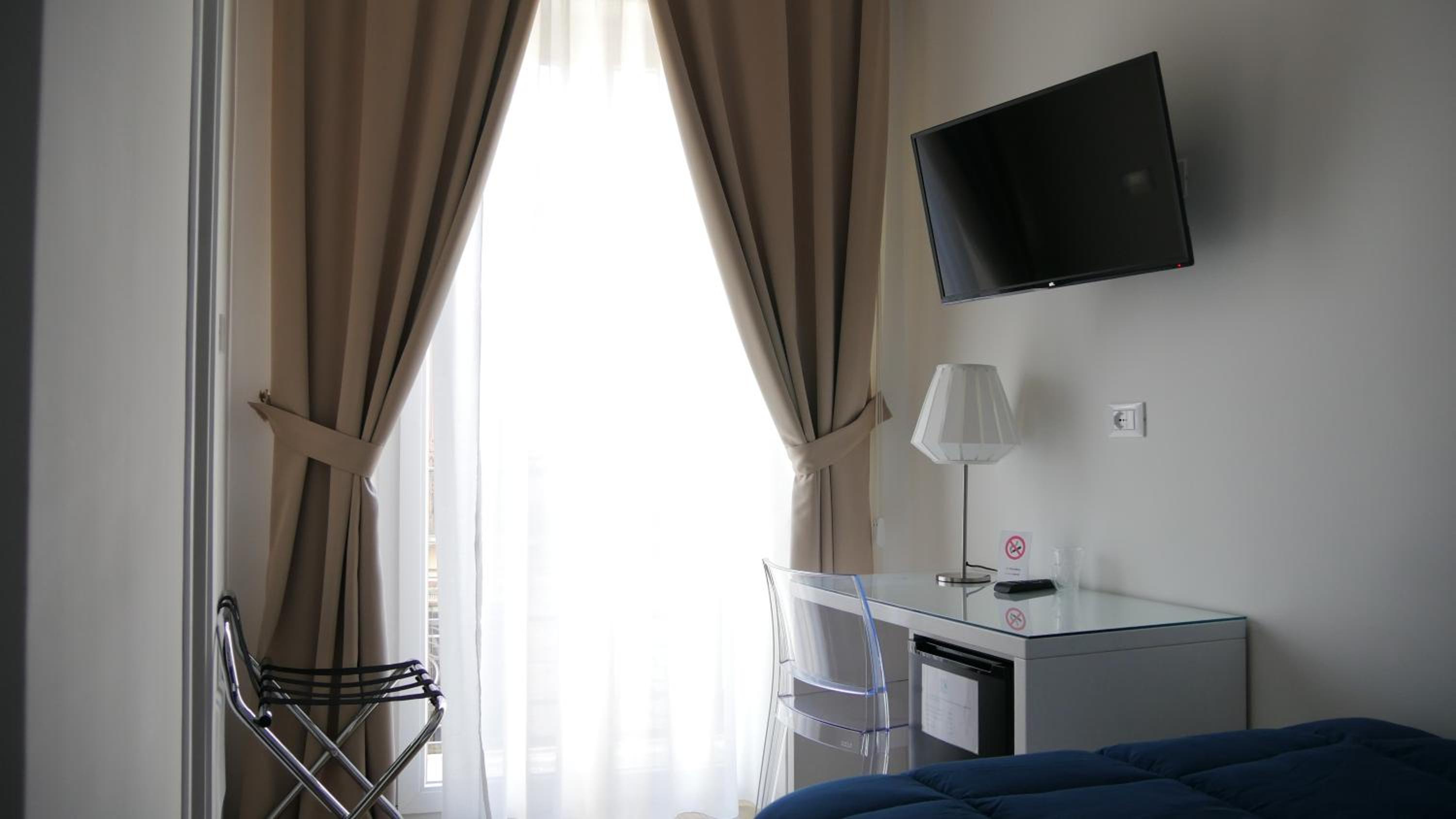 Standard Single Room photo 2