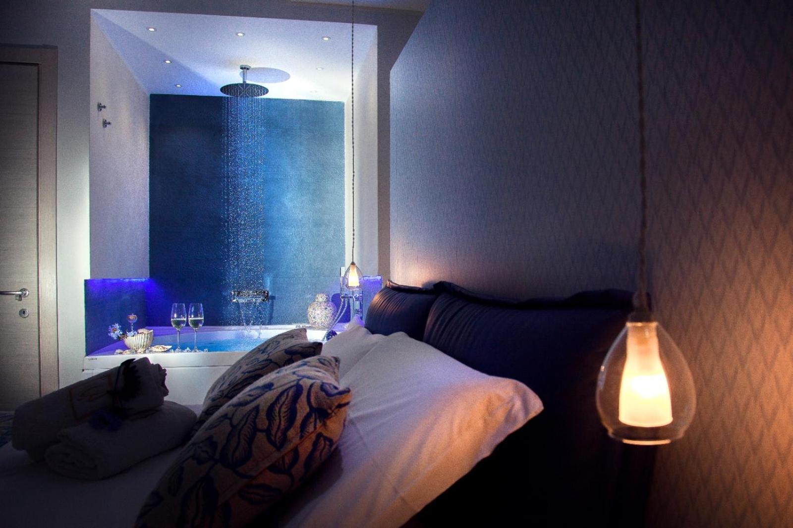 Studio with Spa Bath photo 2