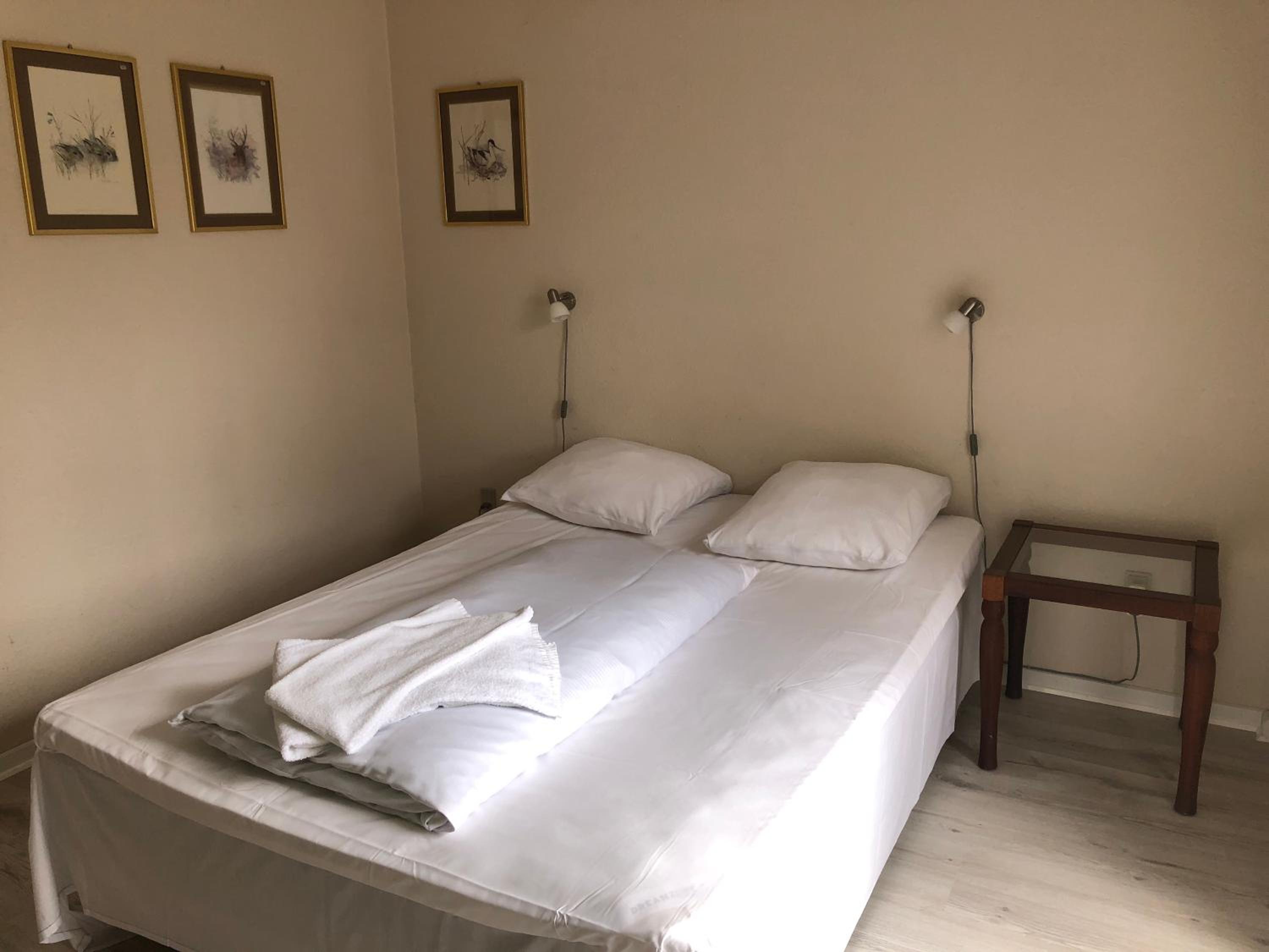 Single Room photo 3