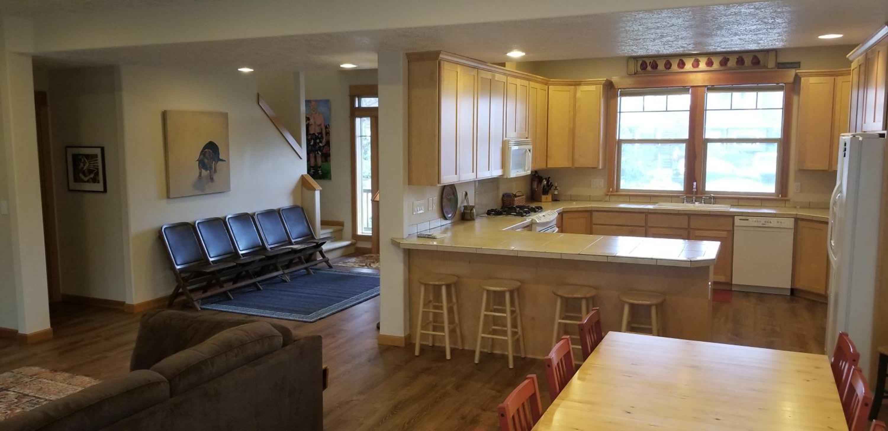 Whispering Dunes Five-Bedroom House photo 3