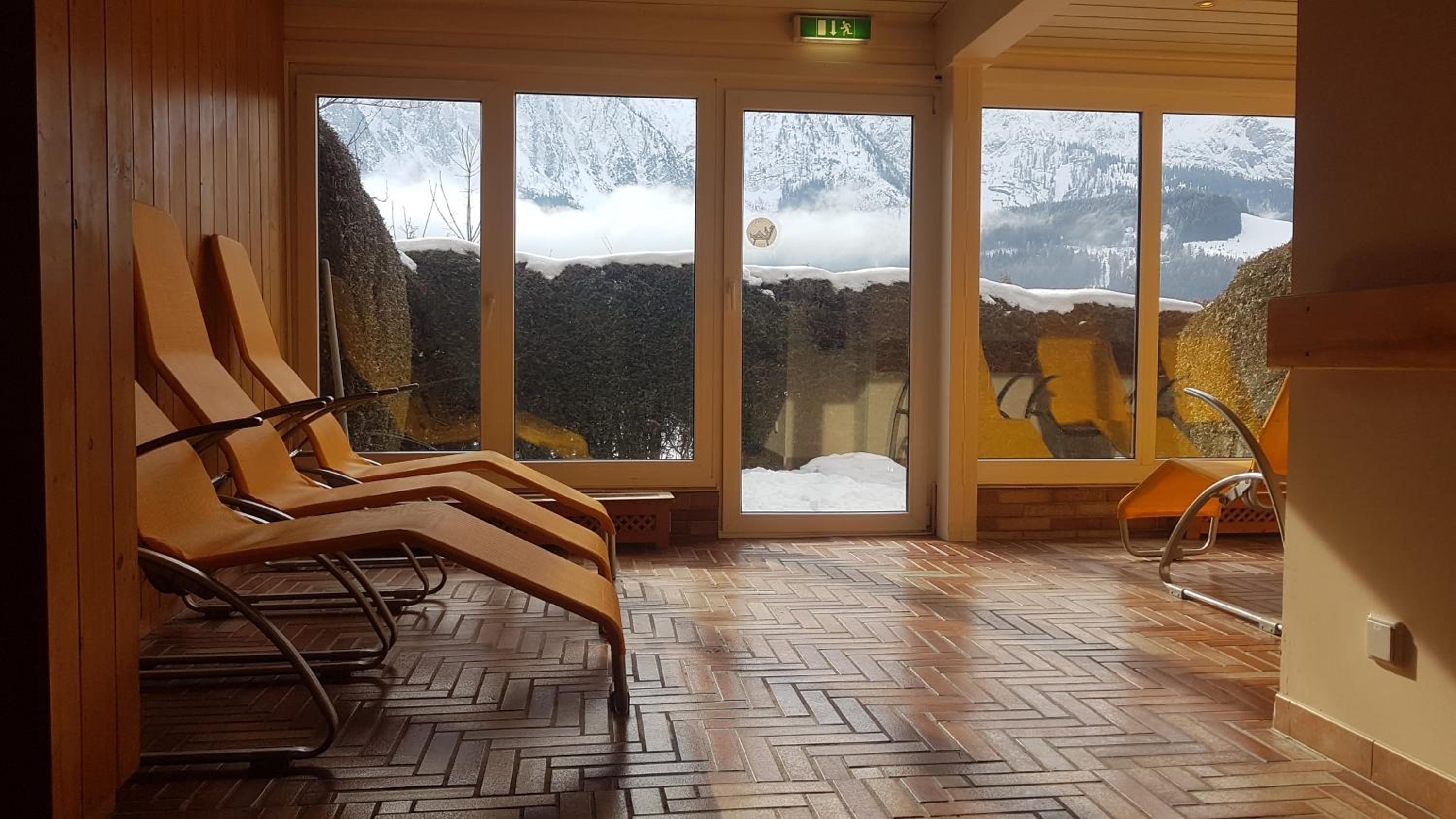 Apartment with Mountain View - Photo 53
