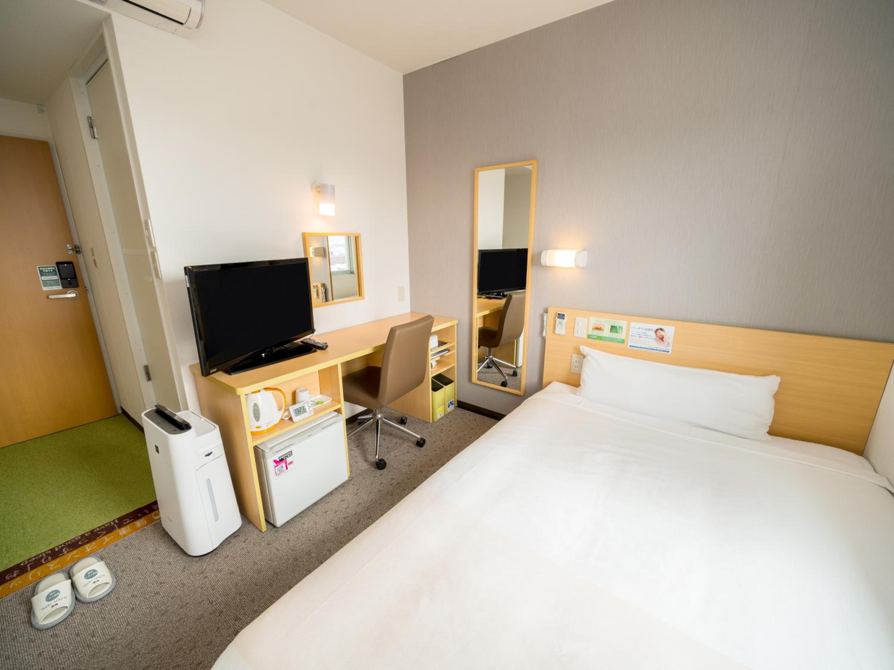 Single Room - Non-Smoking photo 1