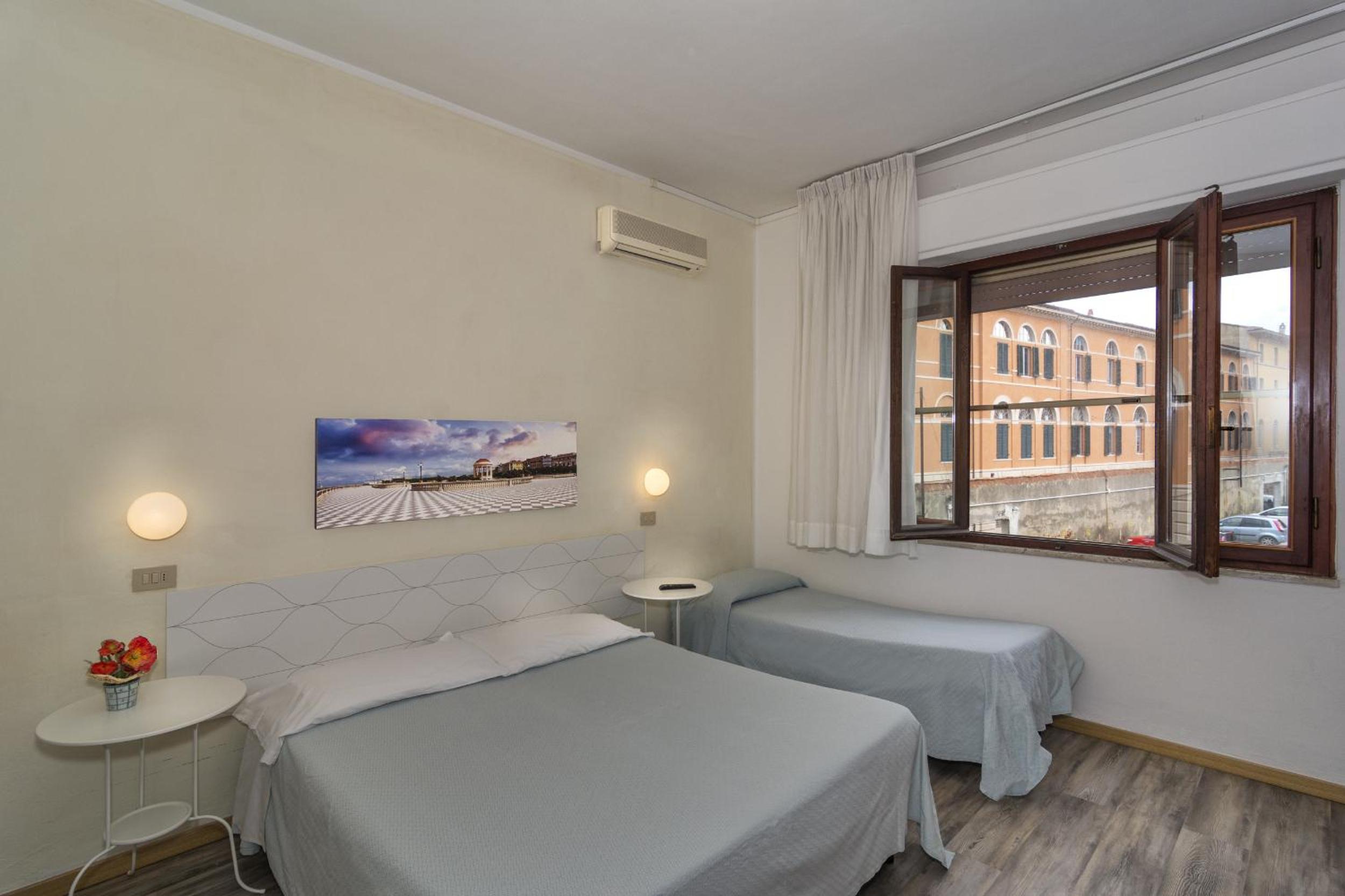 Triple Room - Photo 14