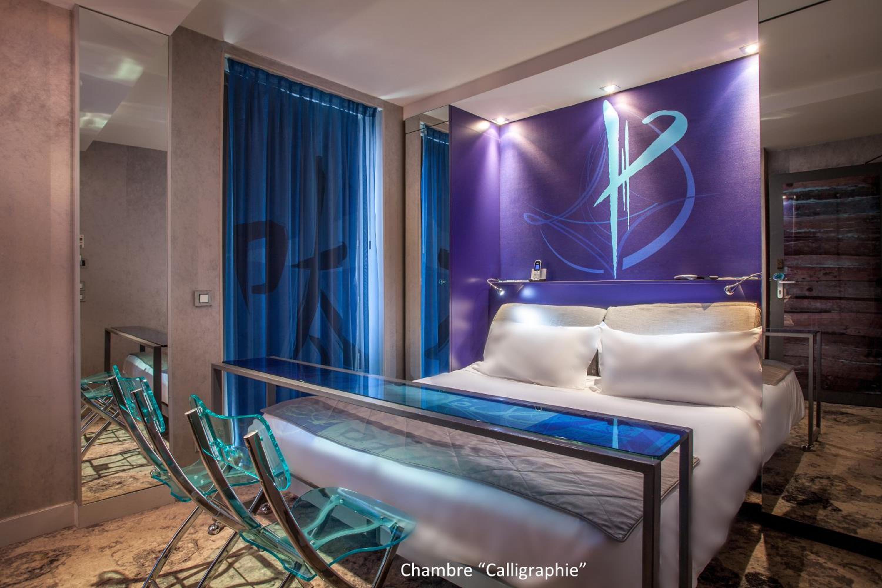 Standard Double Room with Massaging-Jet Shower photo 1