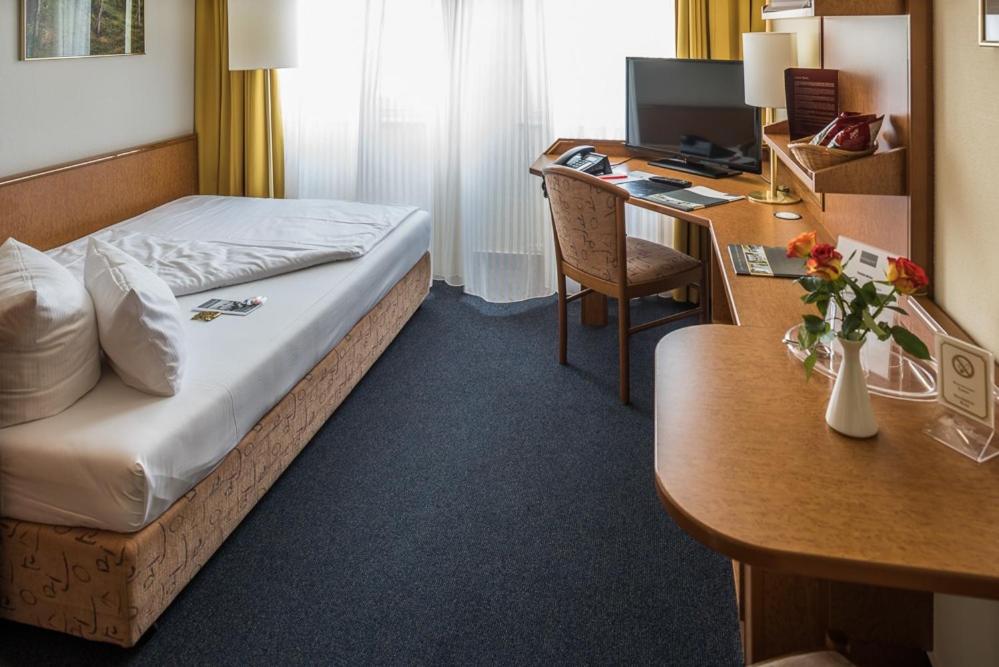 Economy Single Room