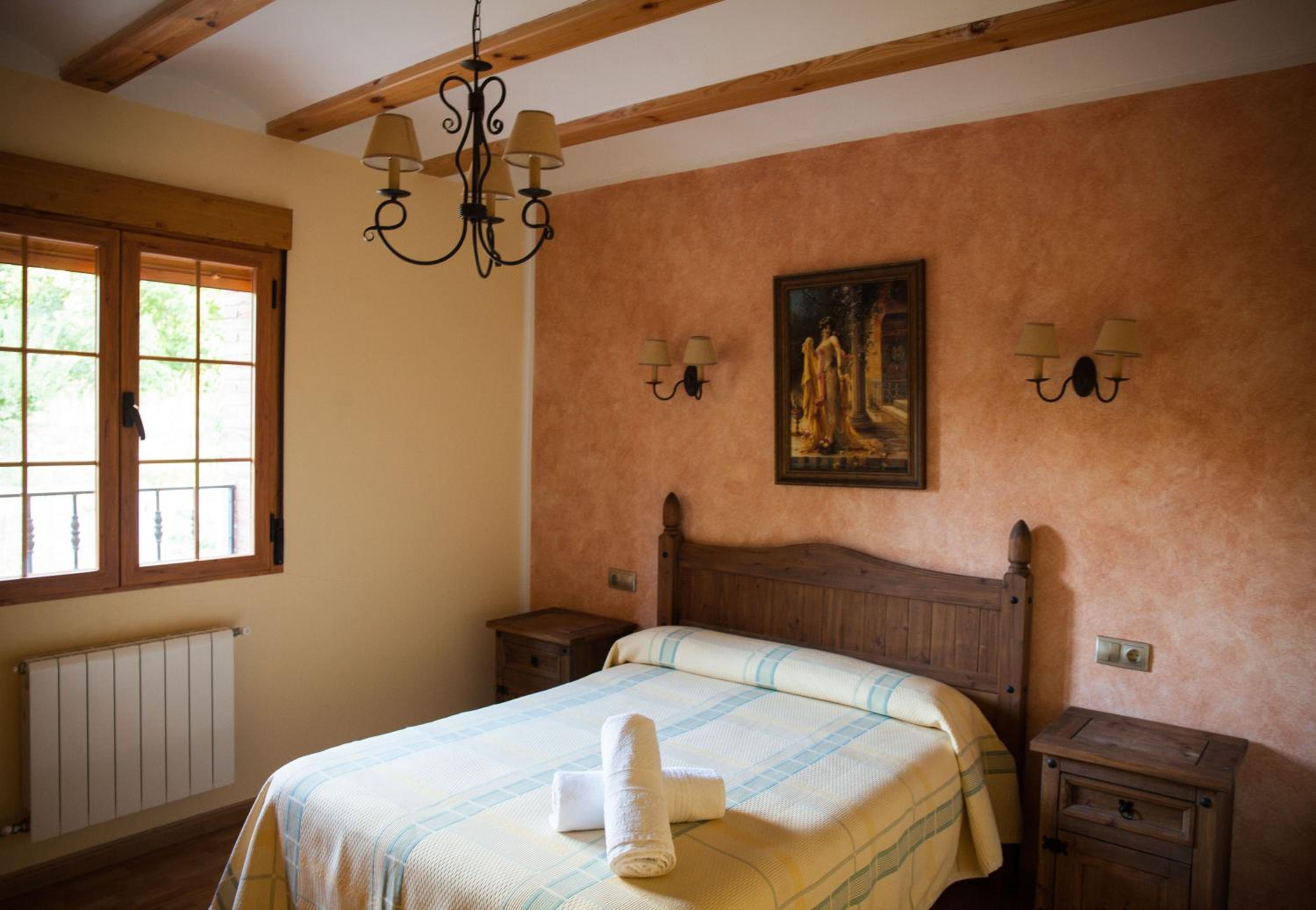 Three-Bedroom House - Photo 1