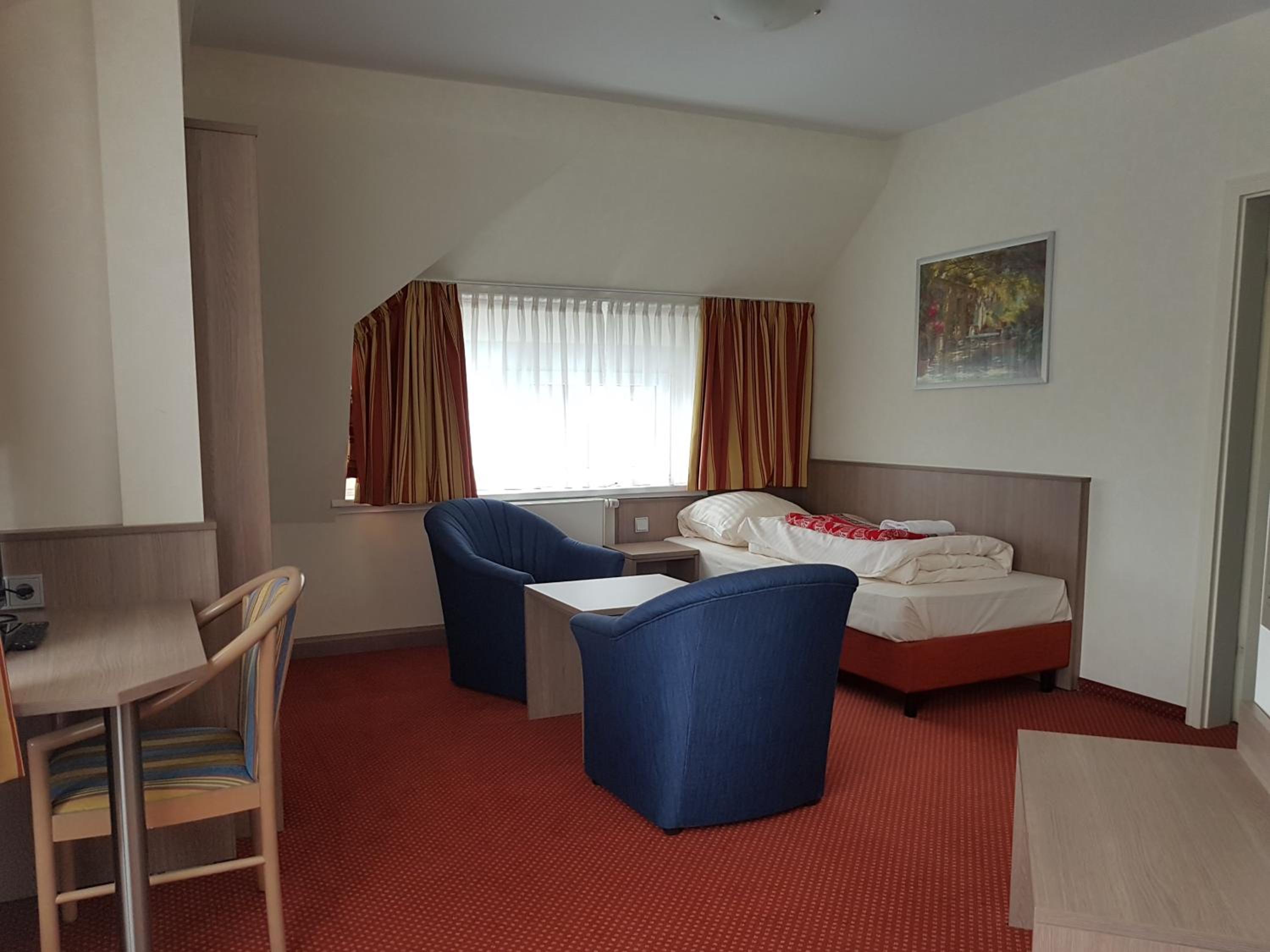 Double Room - Photo 14