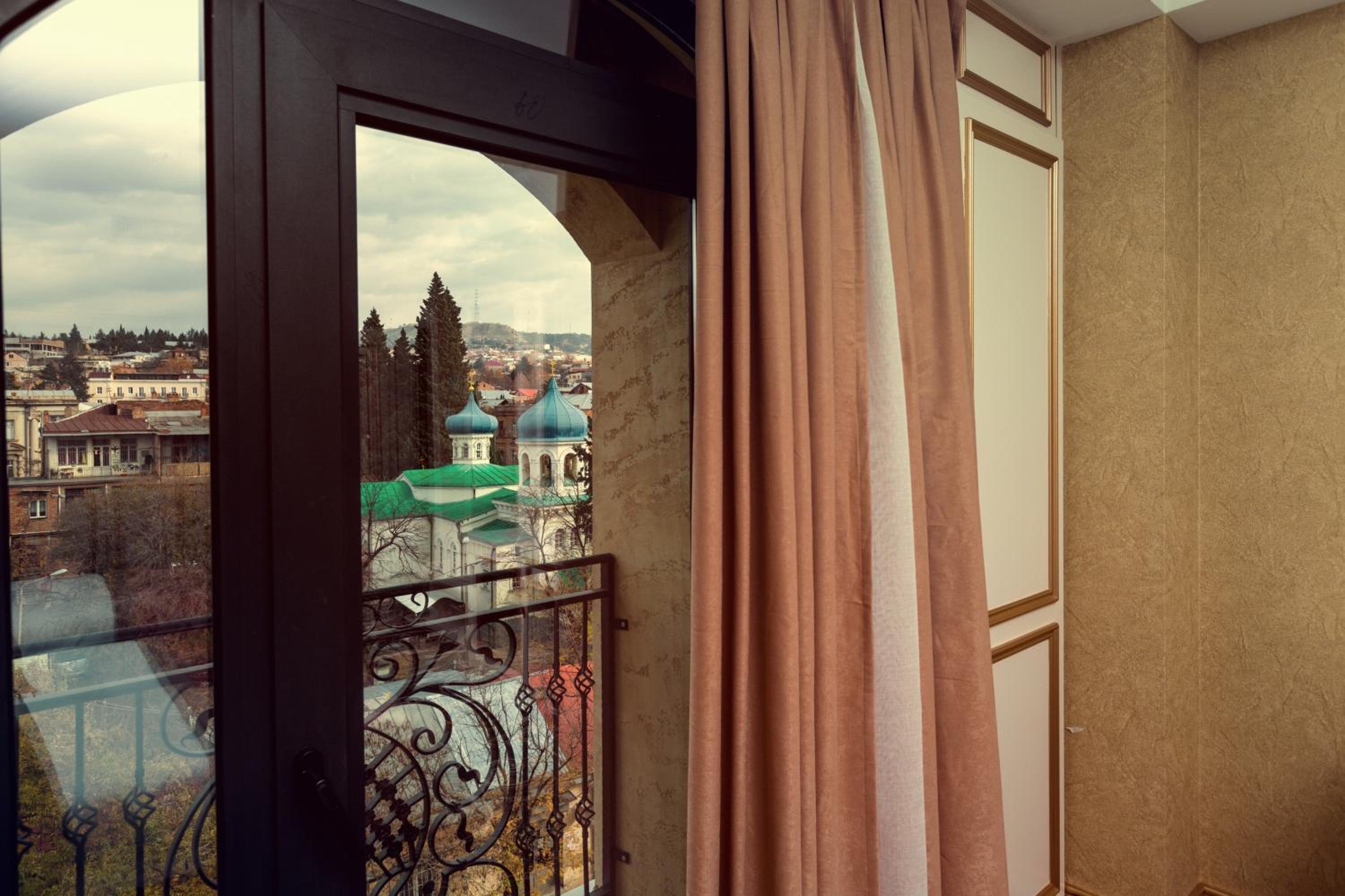 Standard Twin Room - Photo 7