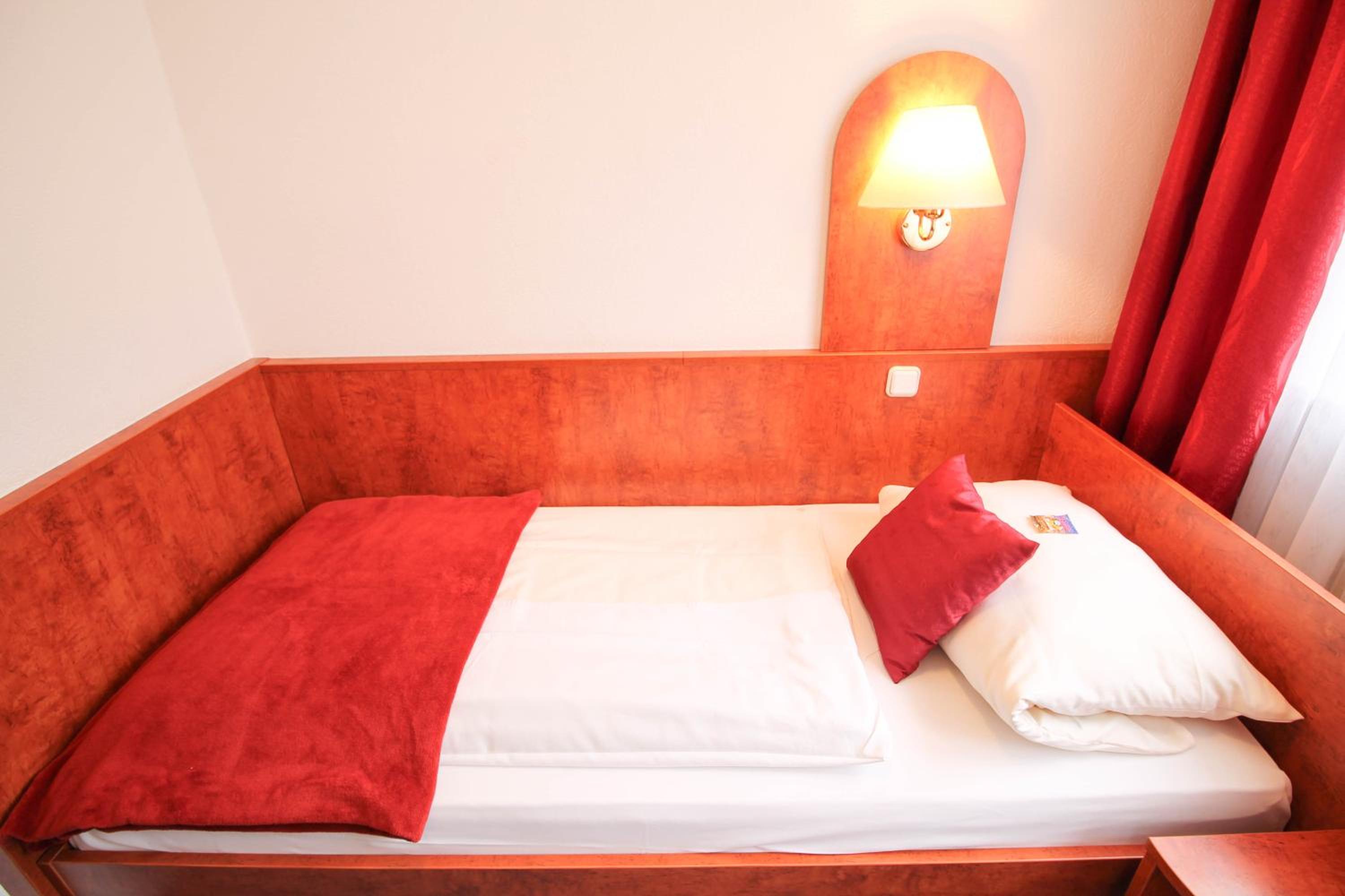 Economy Single Room photo 3
