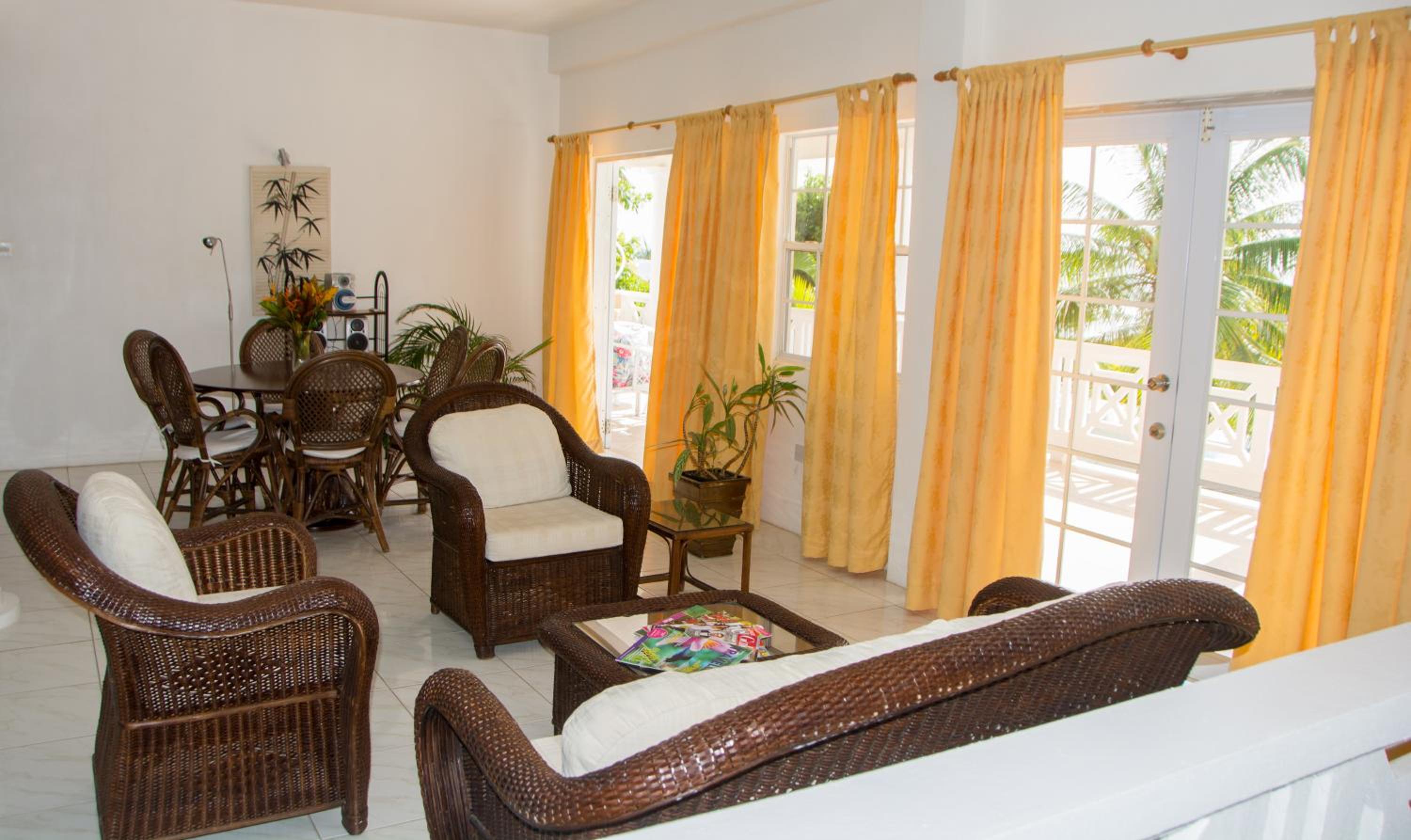 Villa 6 (Two-Bedroom Villa) photo 1