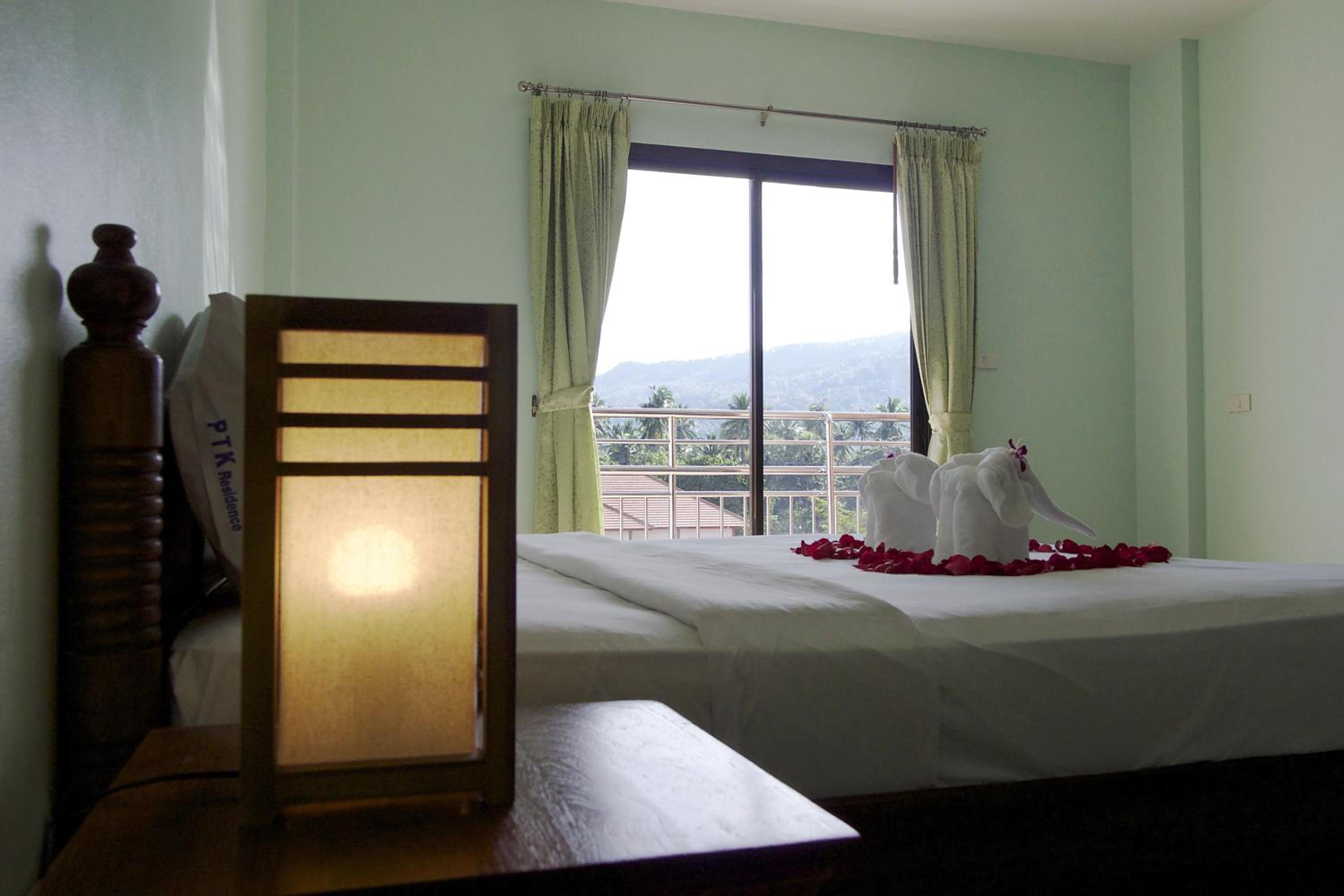 Standard Double Room - Photo 13