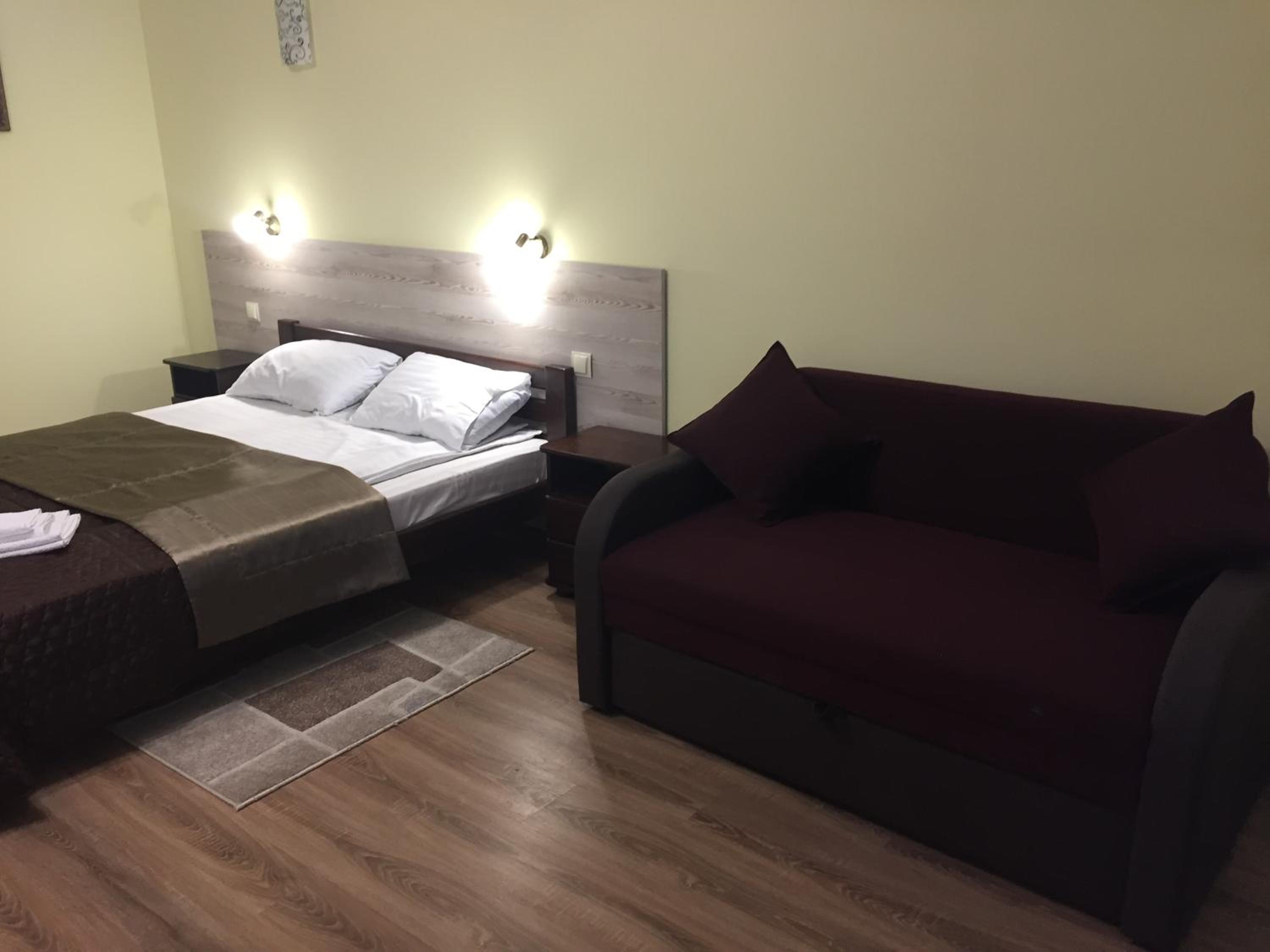 Large Double Room photo 2