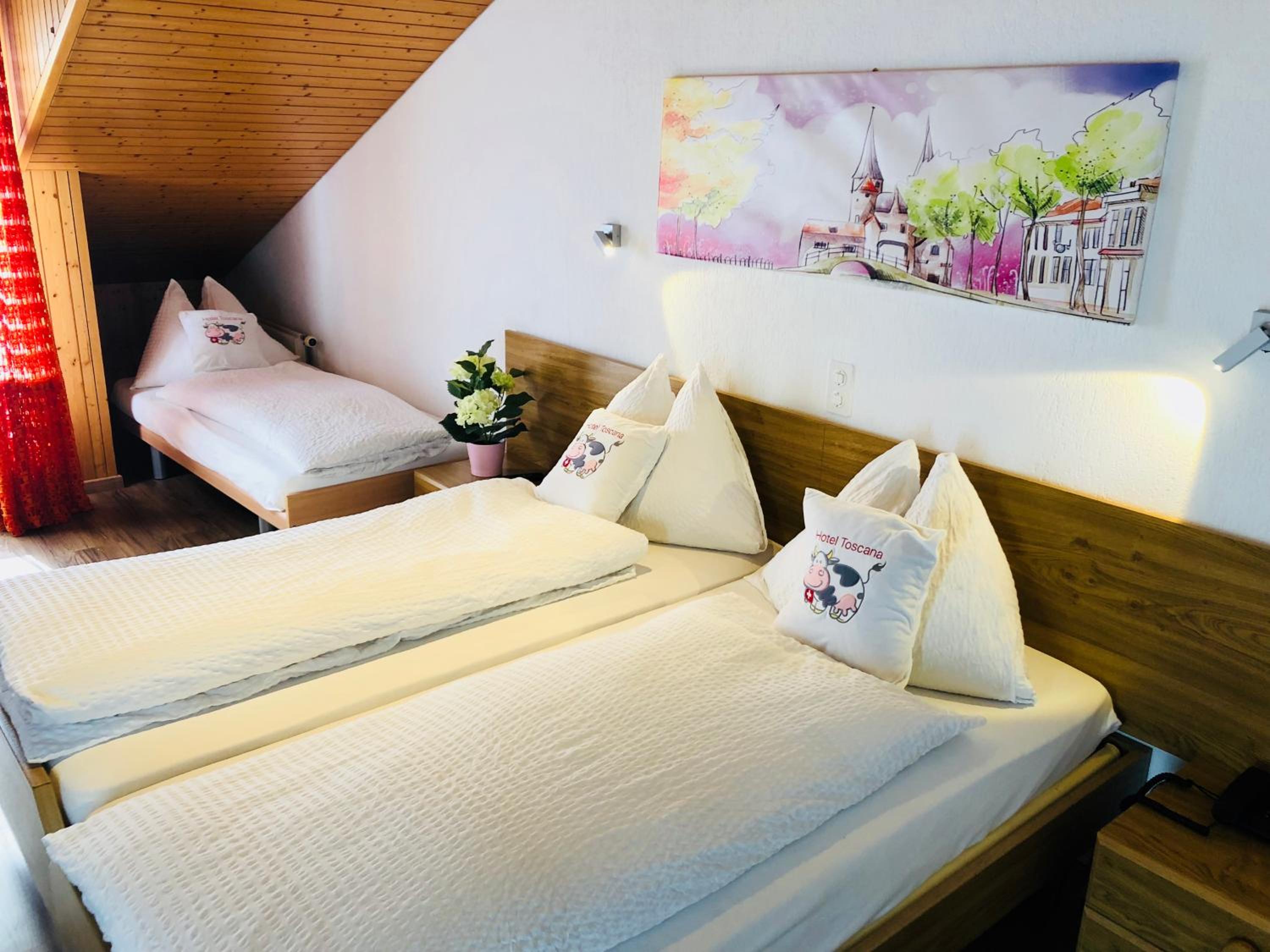 Standard Triple Room with Air Conditioning - Attic - Photo 4