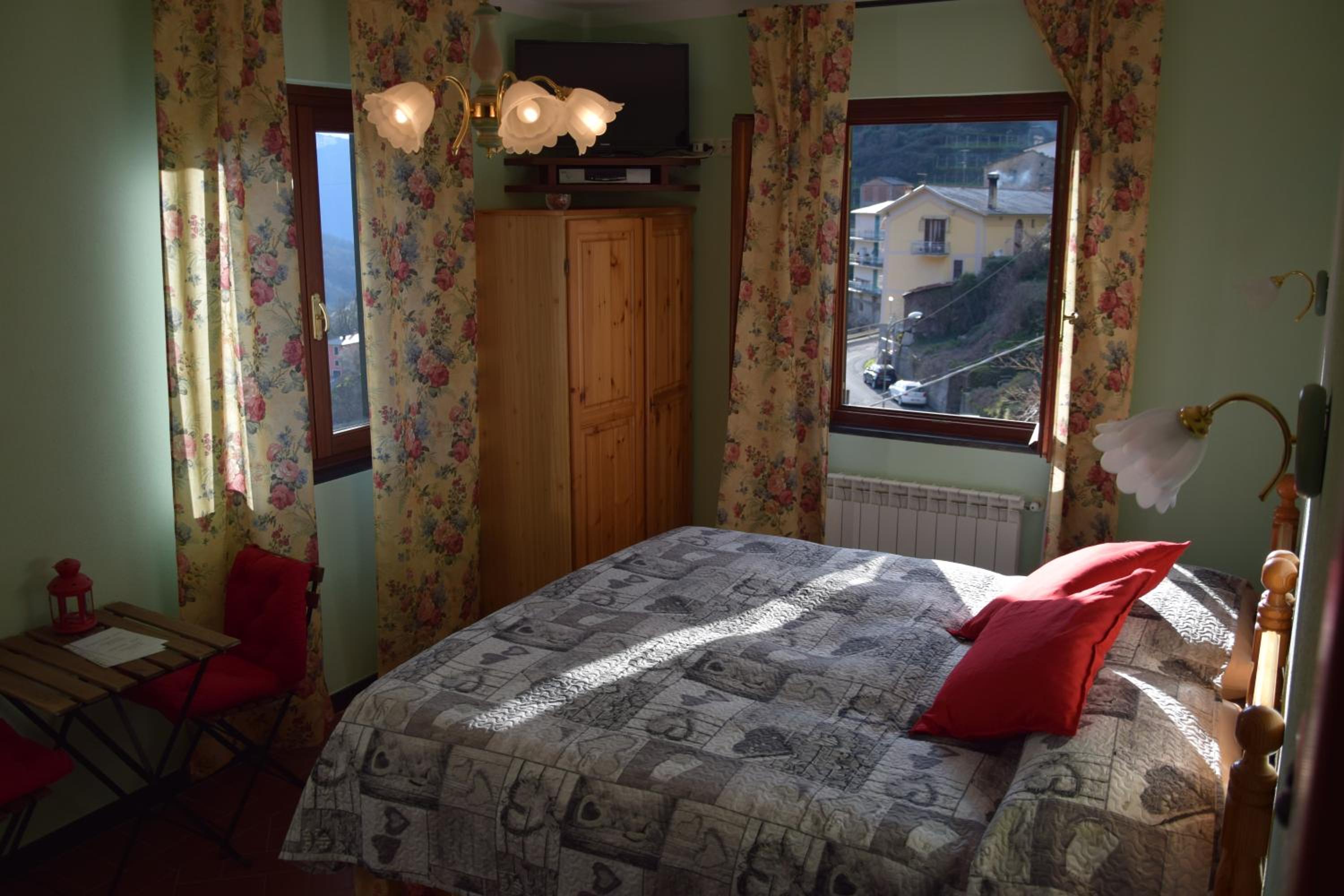 Quadruple Room with Private External Bathroom