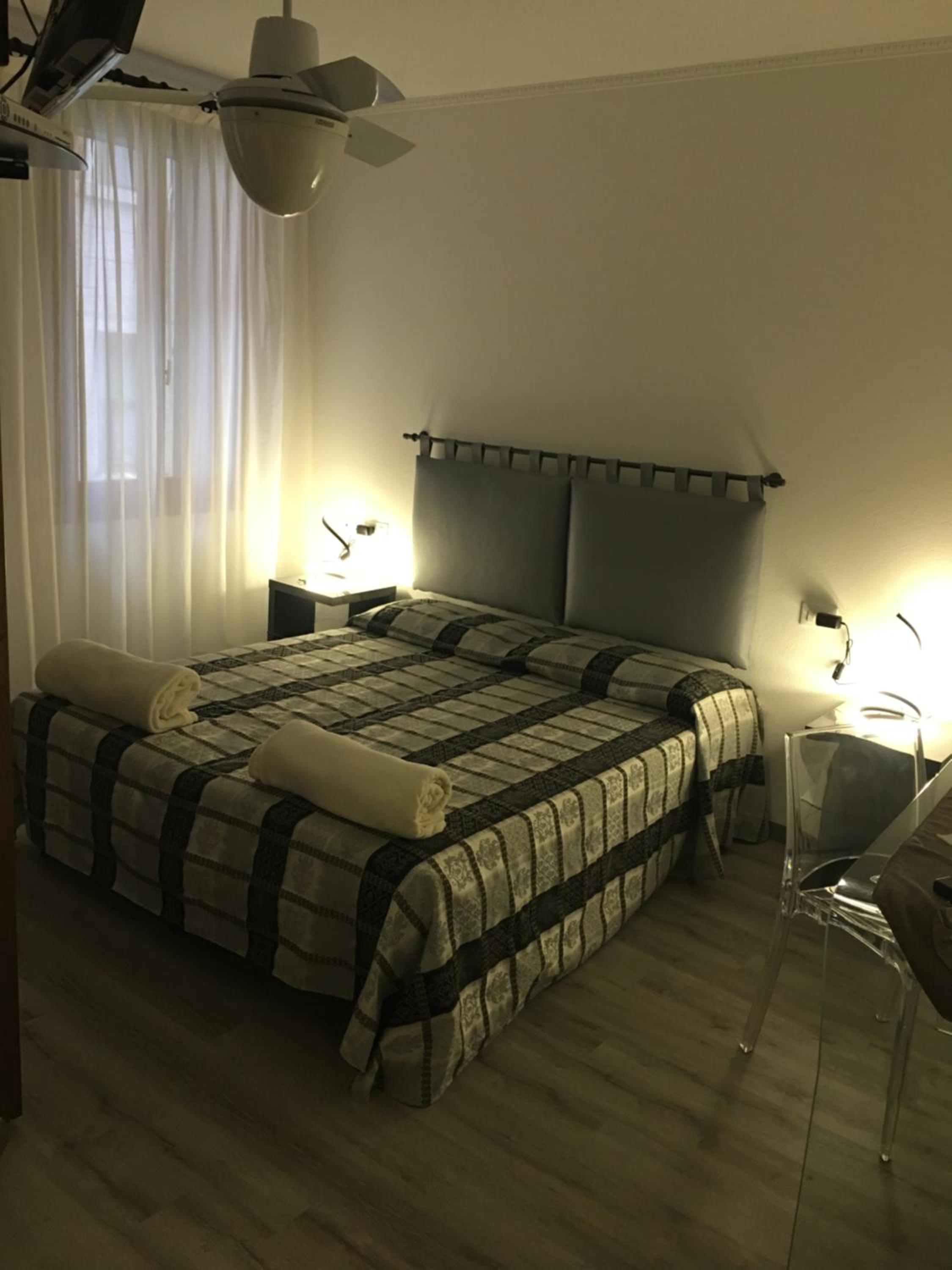Double or Twin Room photo 1