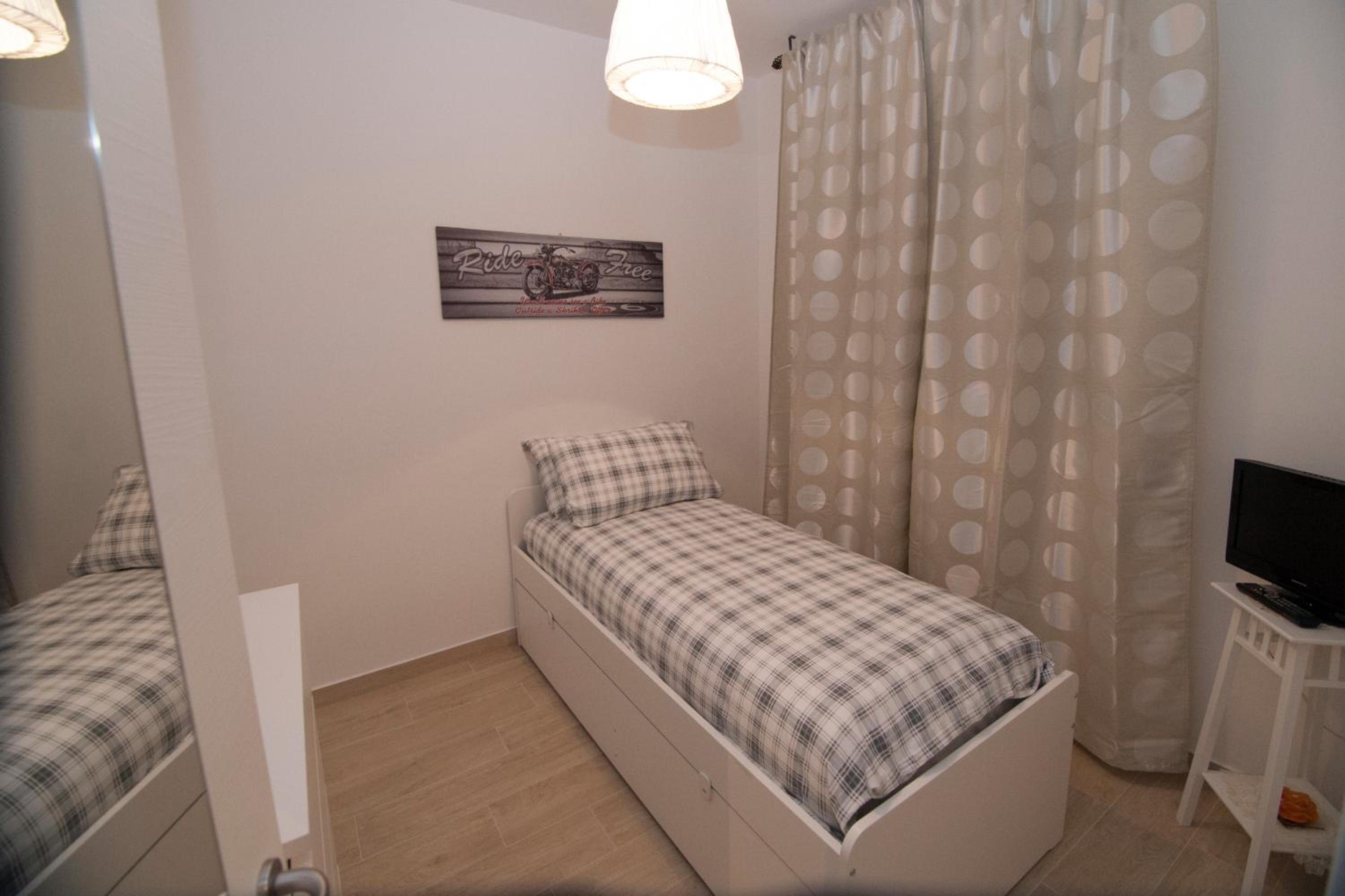 Deluxe Single Room photo 2