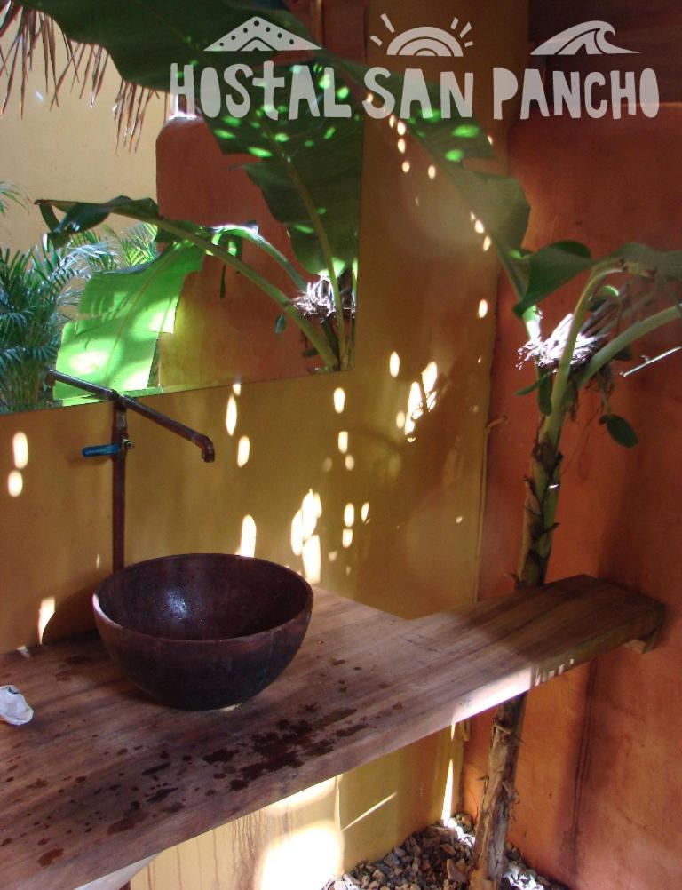 Private Twin Room with Shared Bathroom photo 2