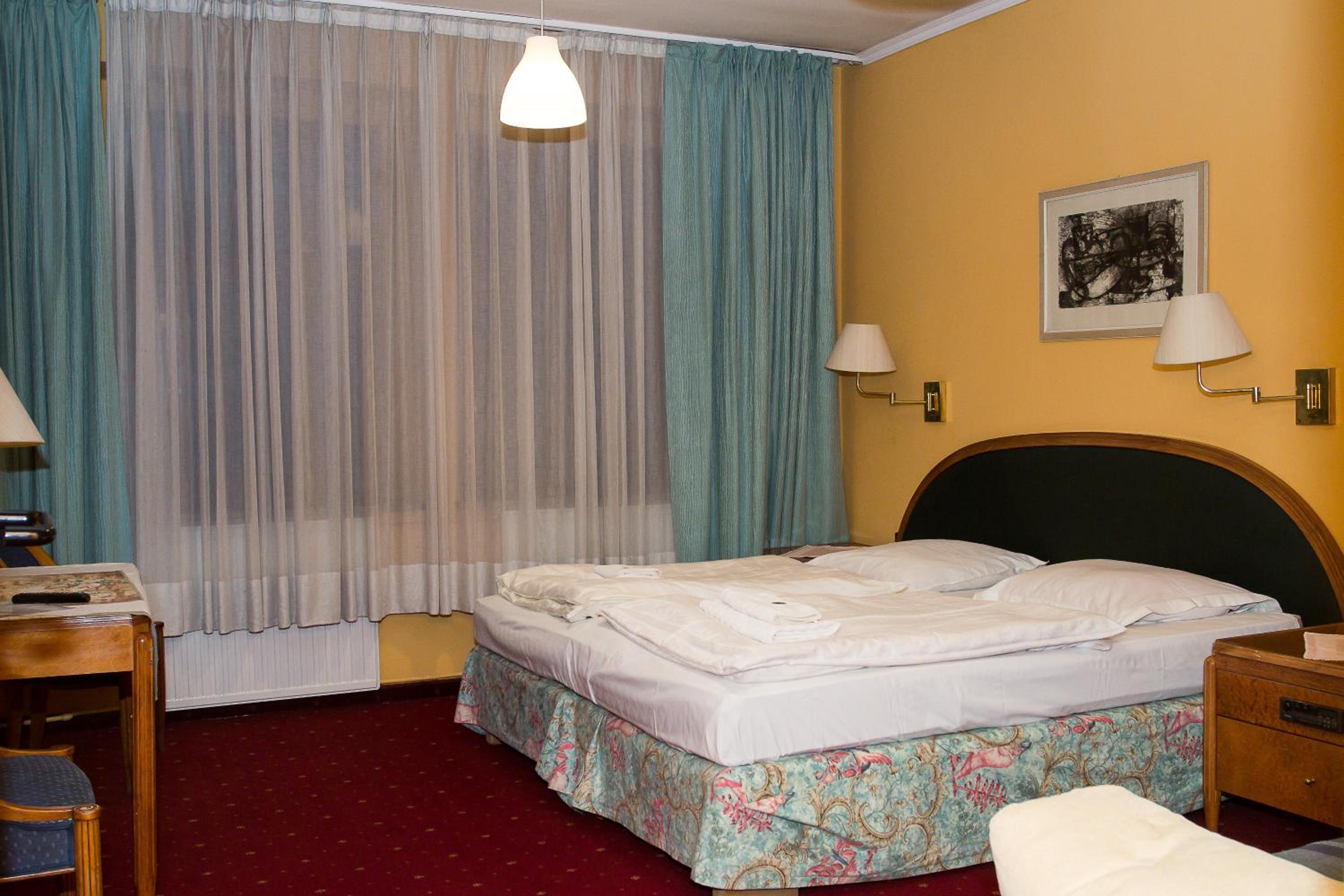 Double Room - Photo 3