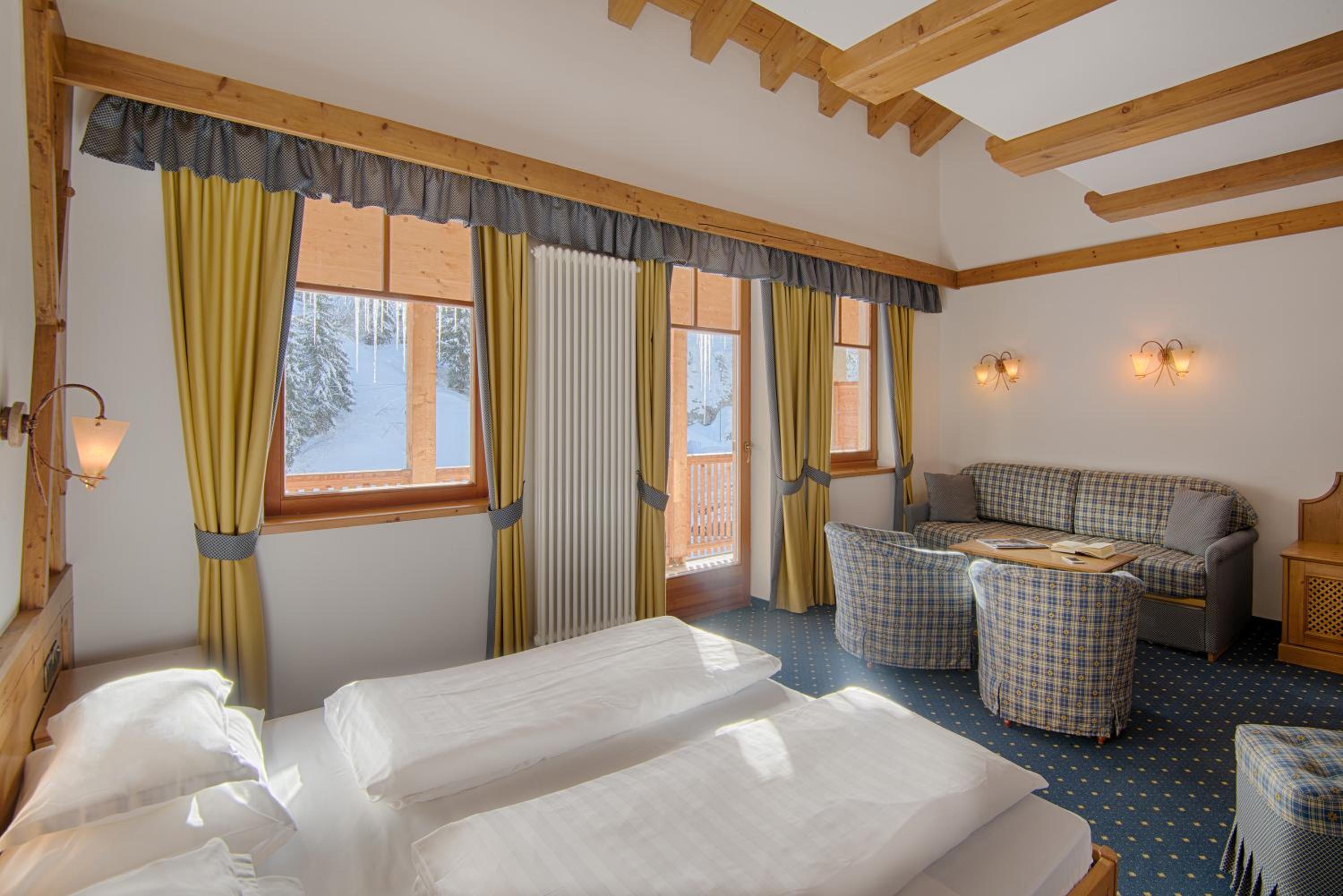 Double or Twin Room with Spa Access photo 2