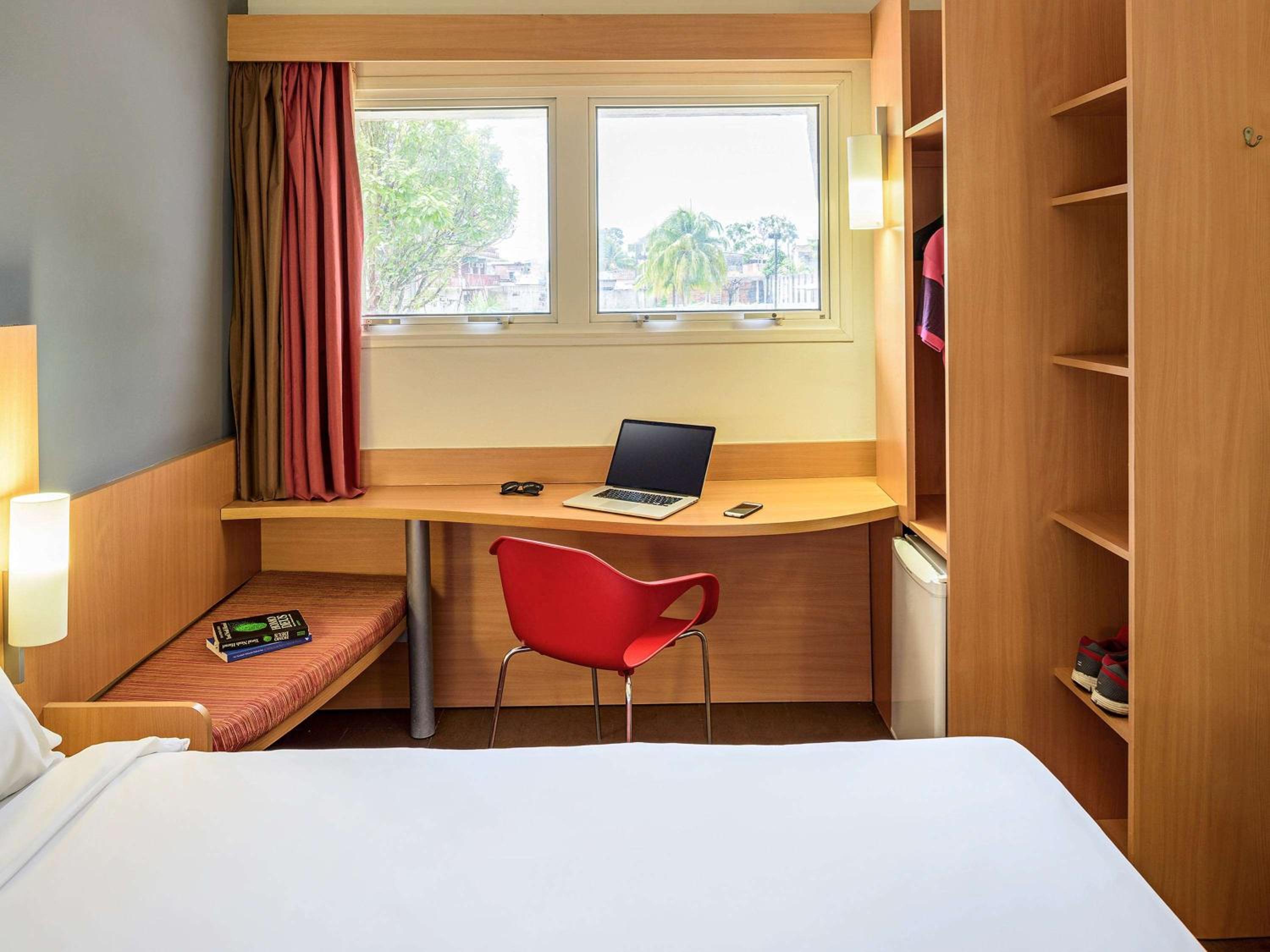 Standard Room with Two Single Beds photo 3
