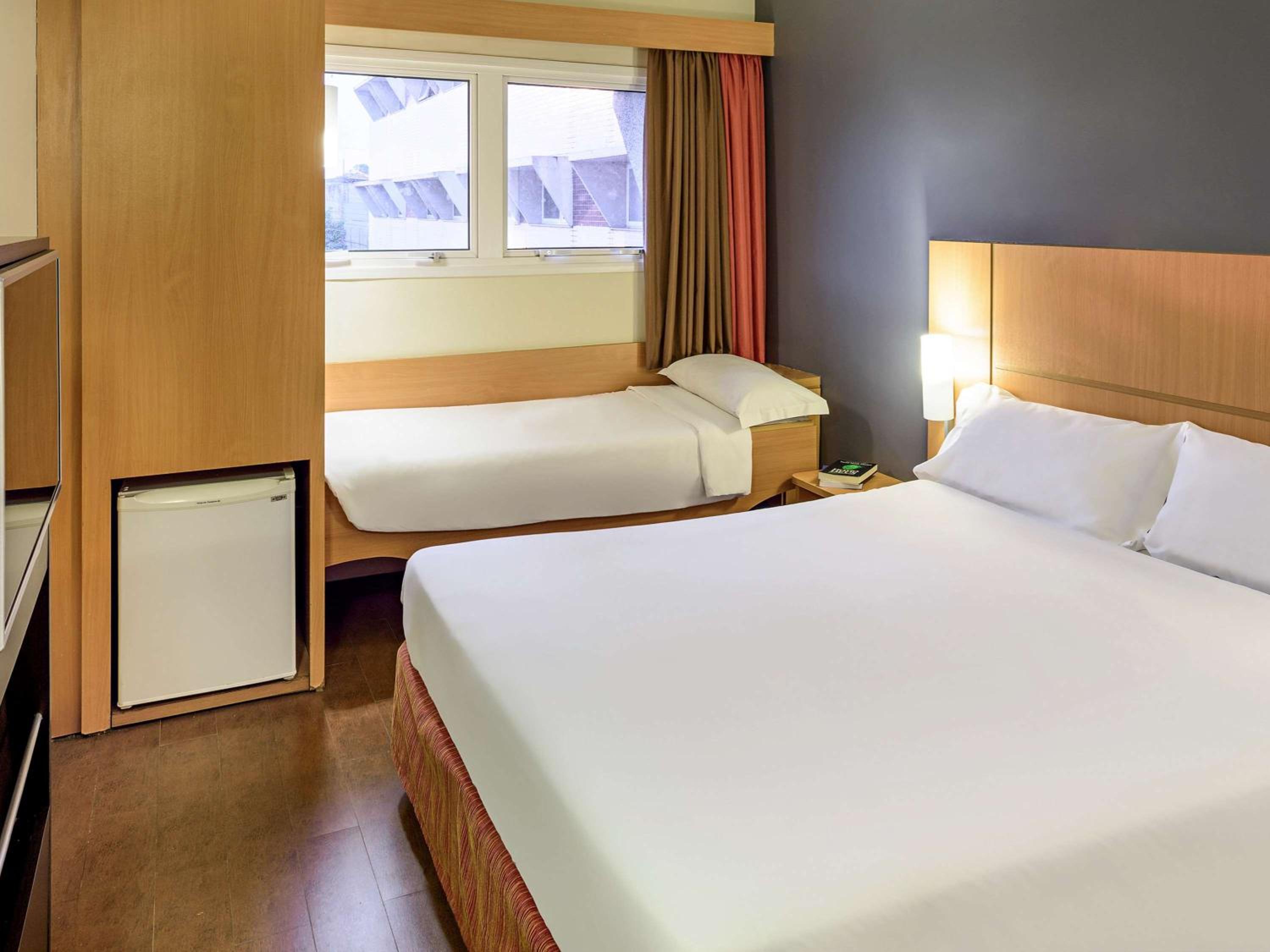 Double Room with Extra Child Bed photo 3