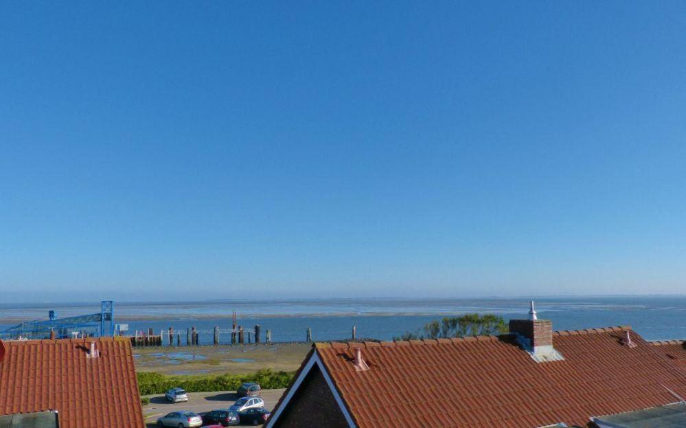 Apartment with Sea View photo 2