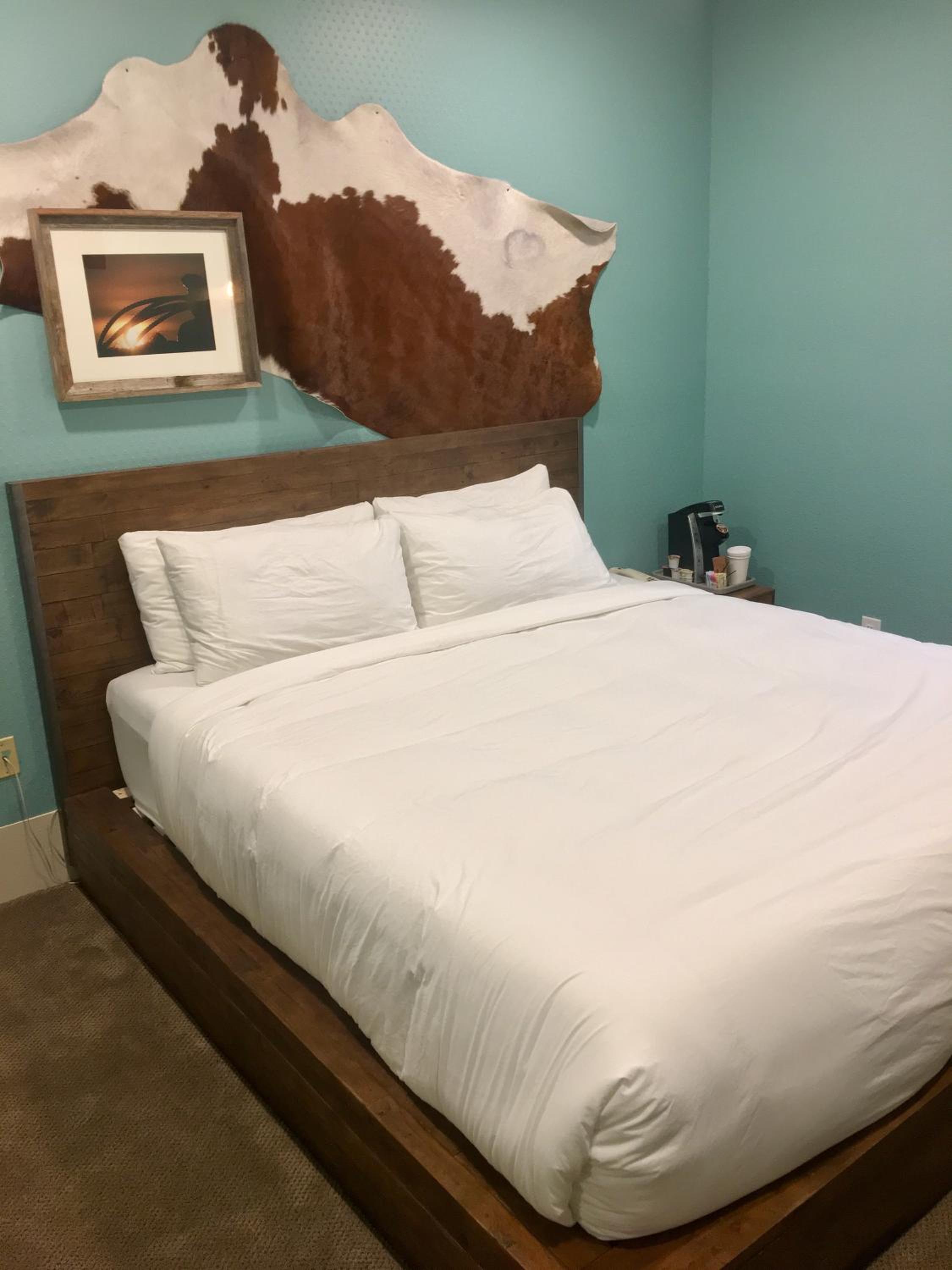 Standard King Room photo 2