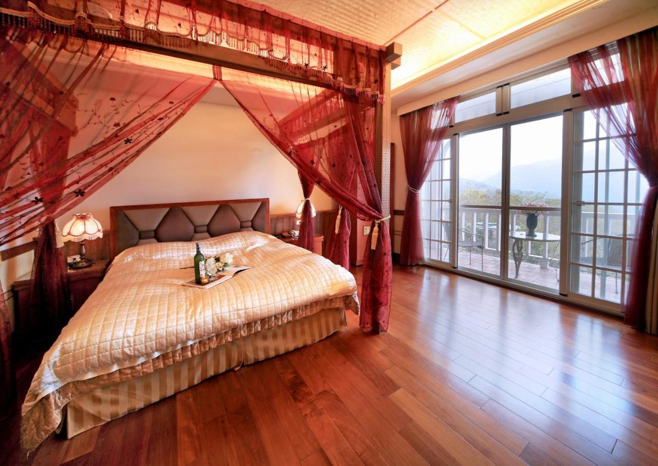 Deluxe Double Room with Bath photo 1