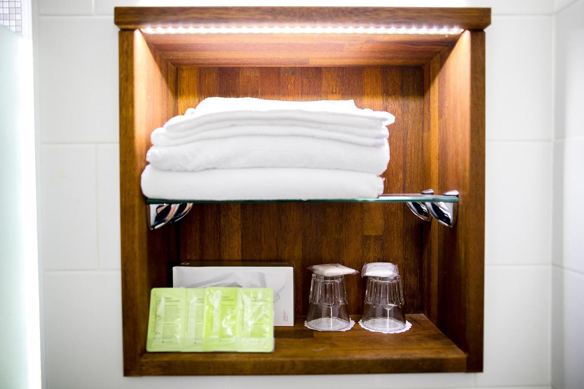Superior Twin Room - Photo 4