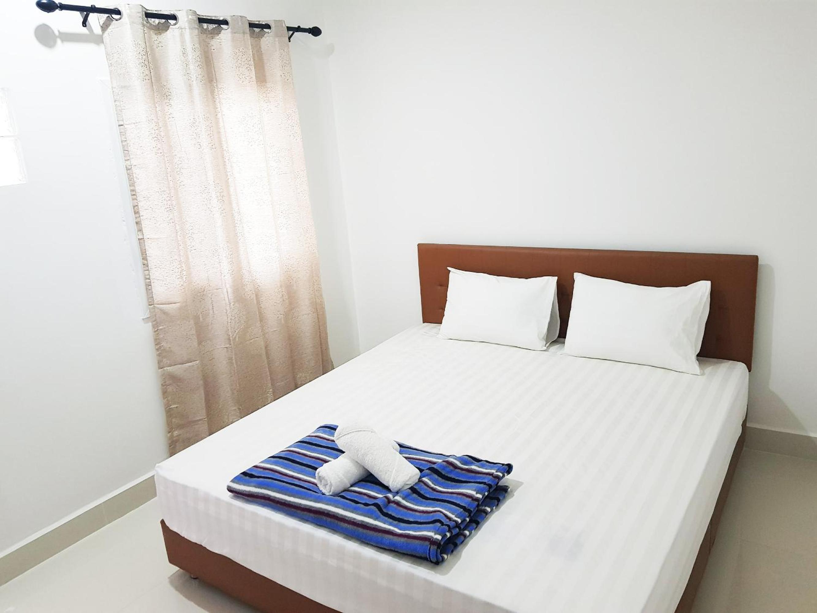 Budget Double Room with Shared Bathroom photo 1