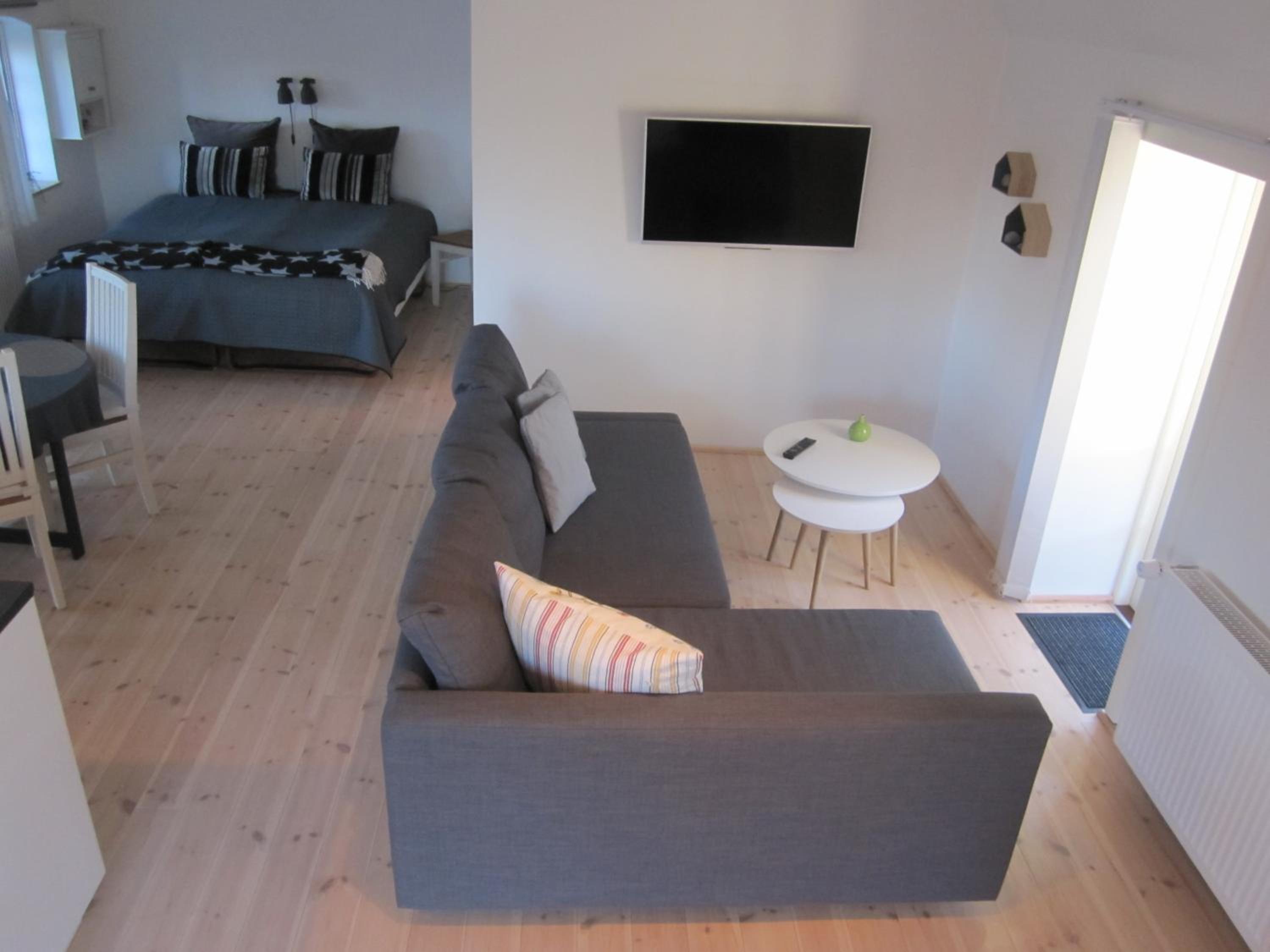 Apartment with Terrace photo 1