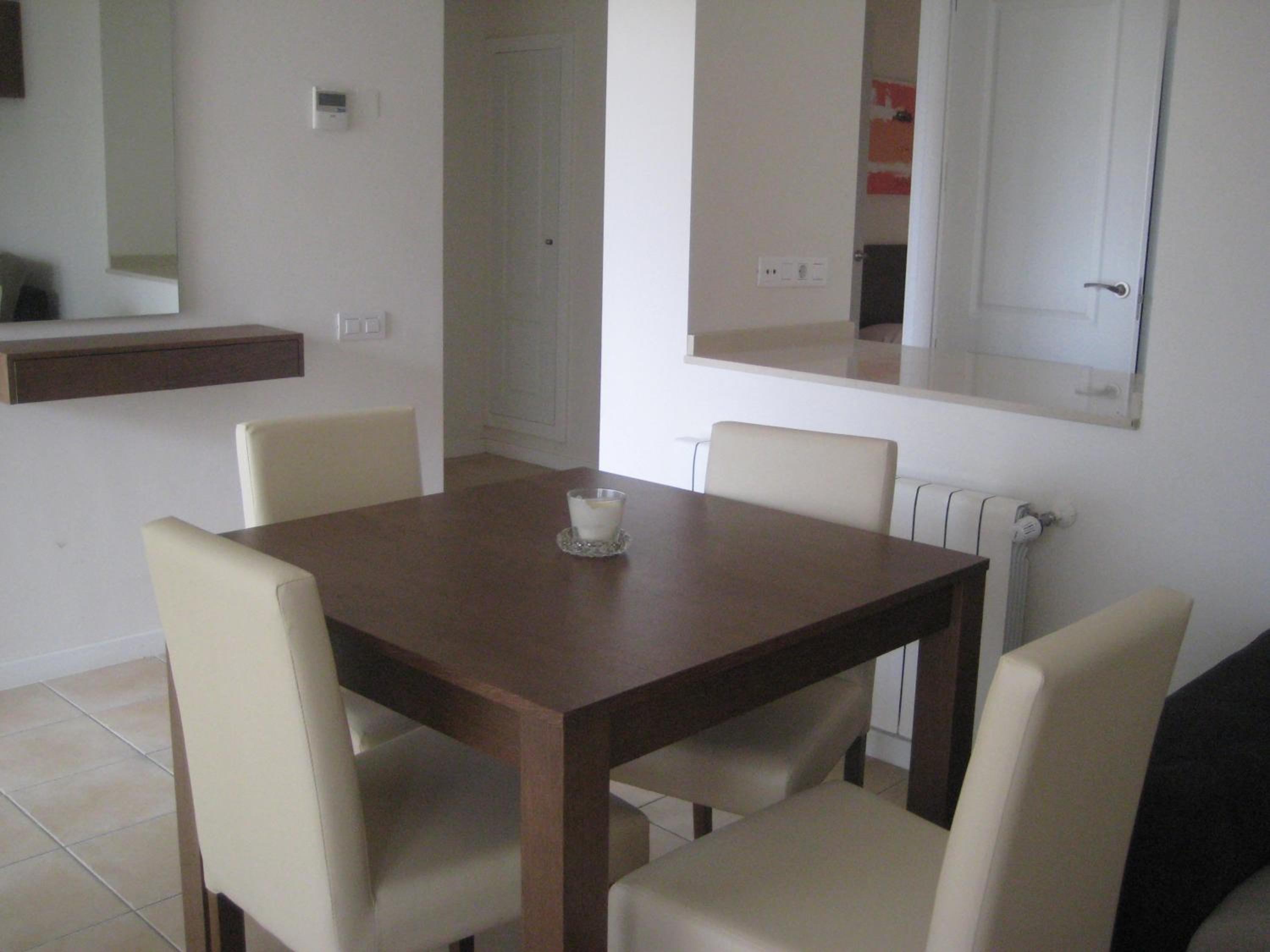Apartment photo 3