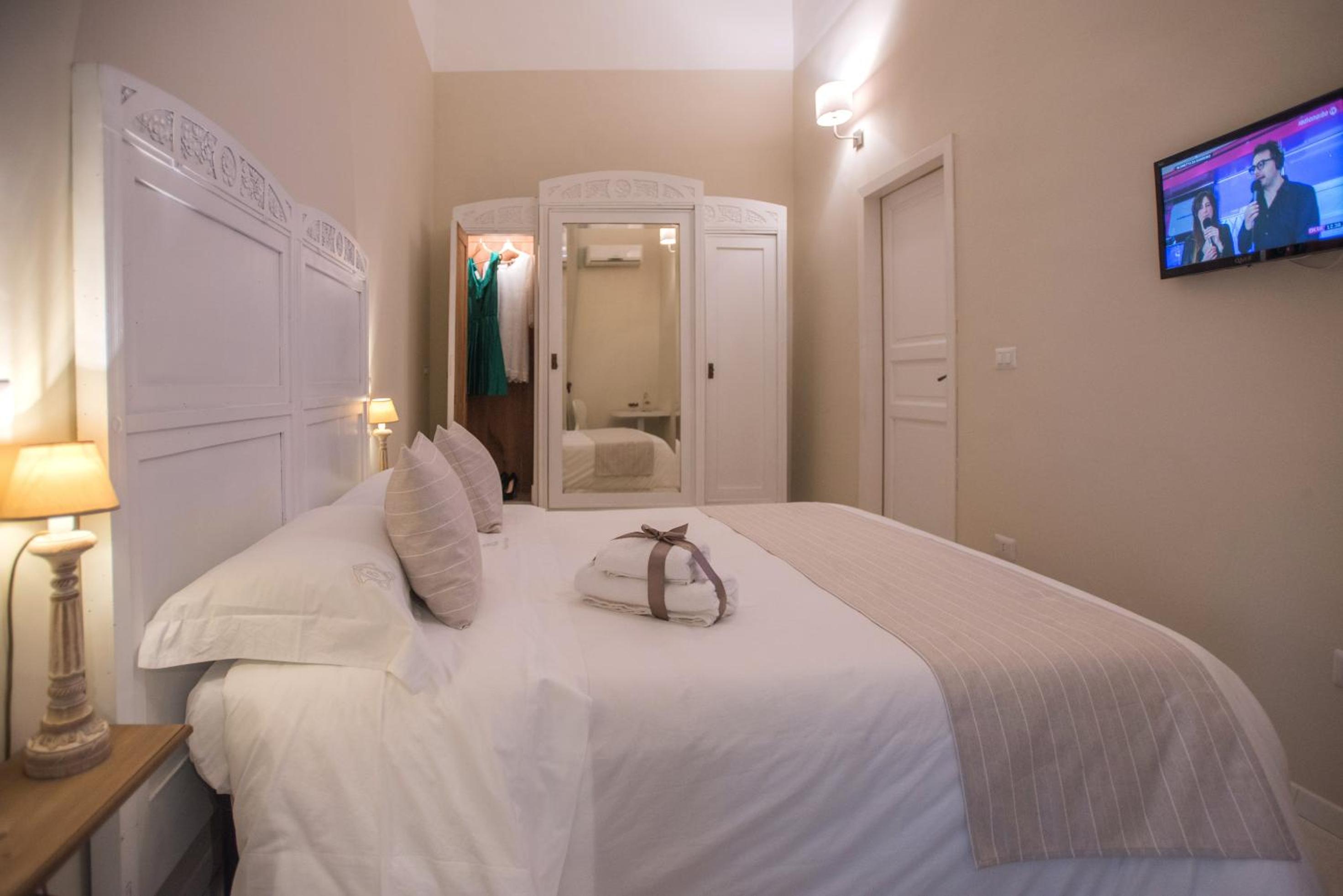 Standard Double Room photo 1