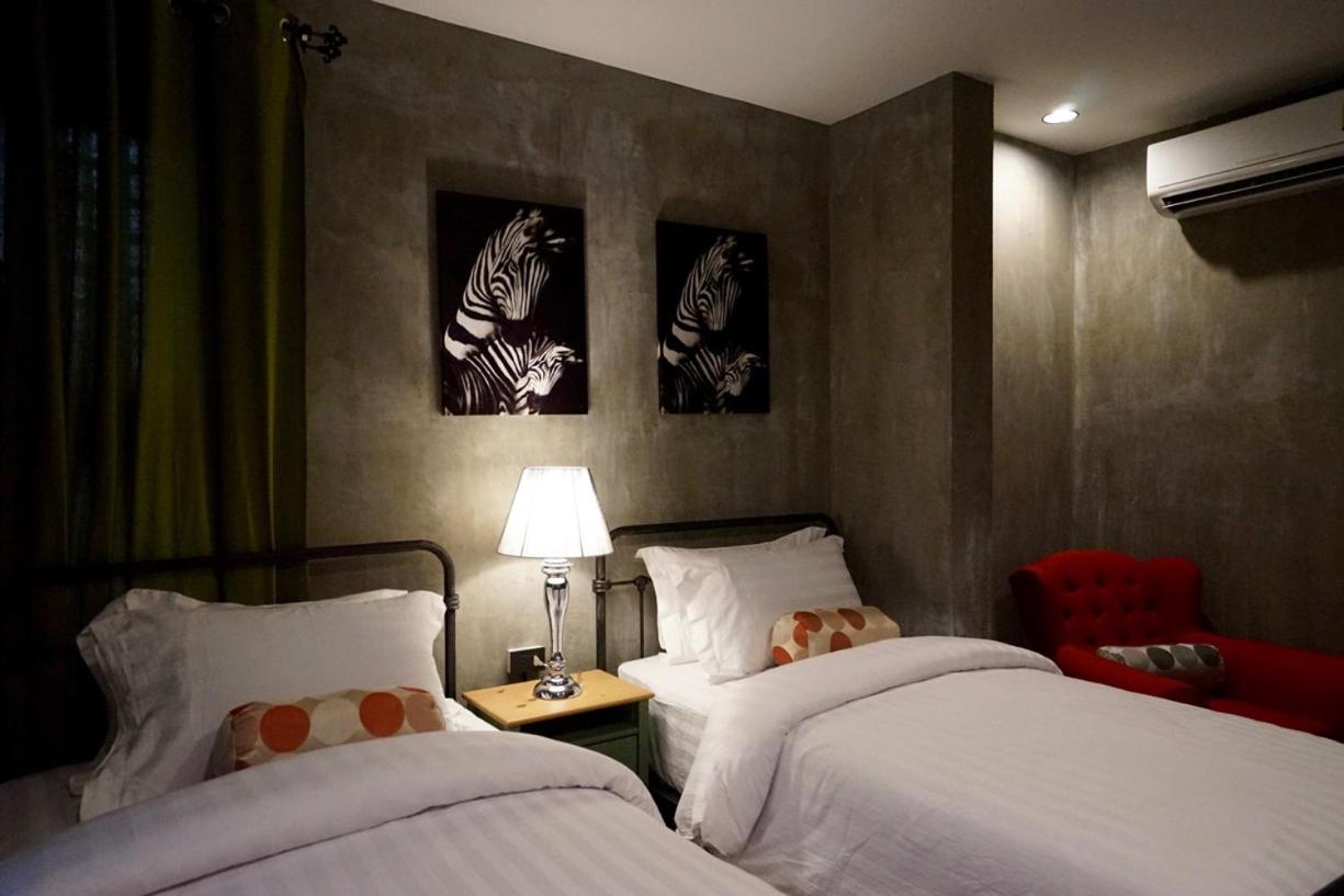 Deluxe Twin Room photo 3