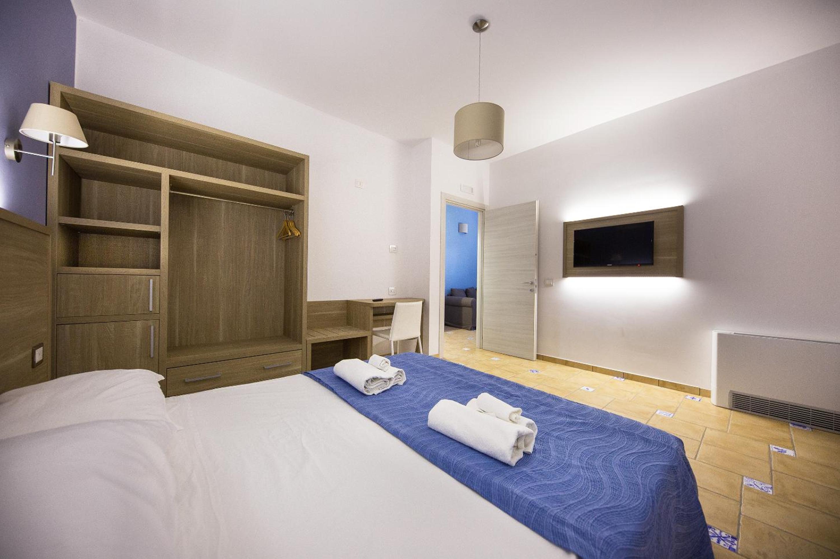 Two-Bedroom Apartment - Photo 1