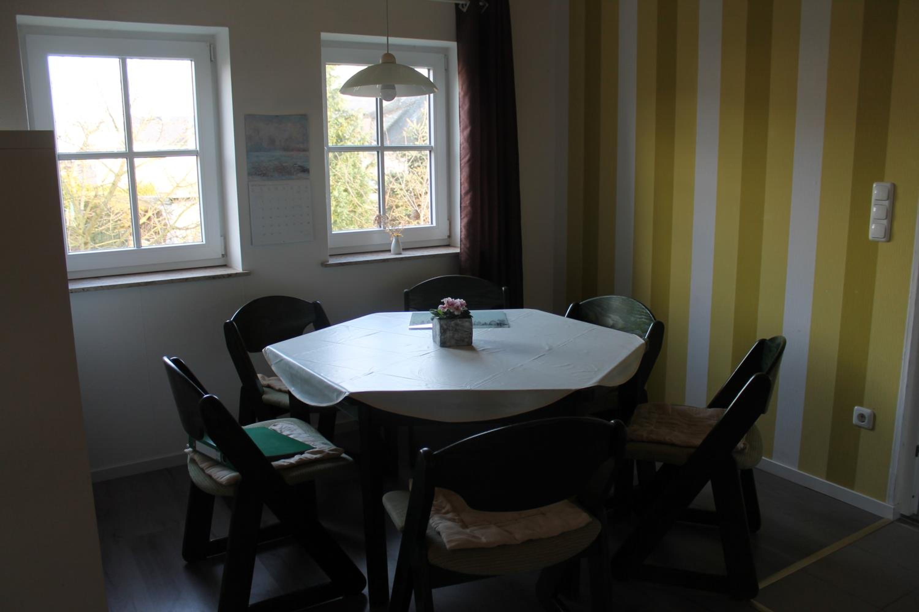 Apartment - Split Level photo 3