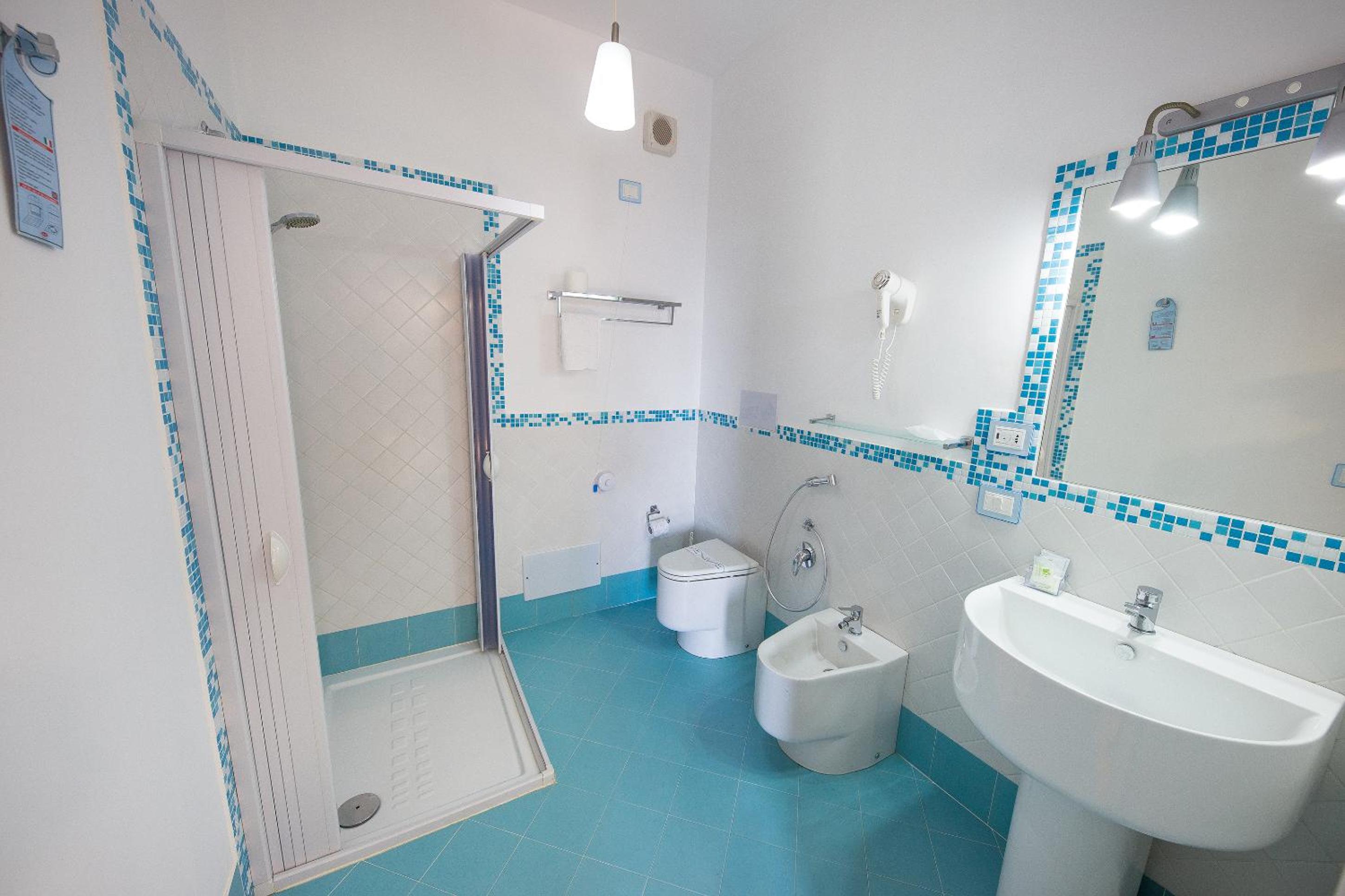 Two-Bedroom Apartment - Photo 4