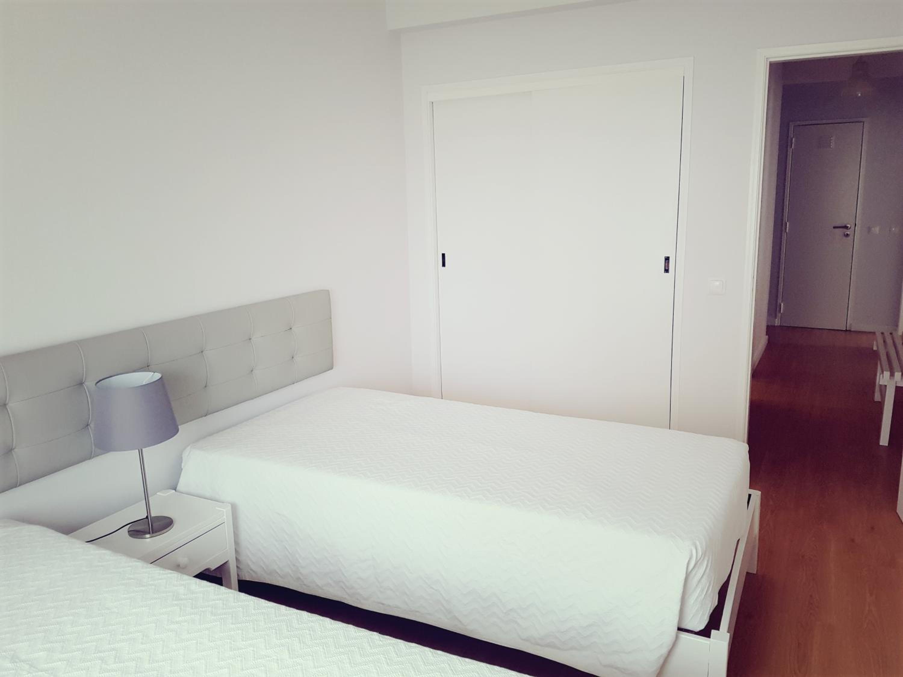 Premium One-Bedroom Apartment - Photo 16