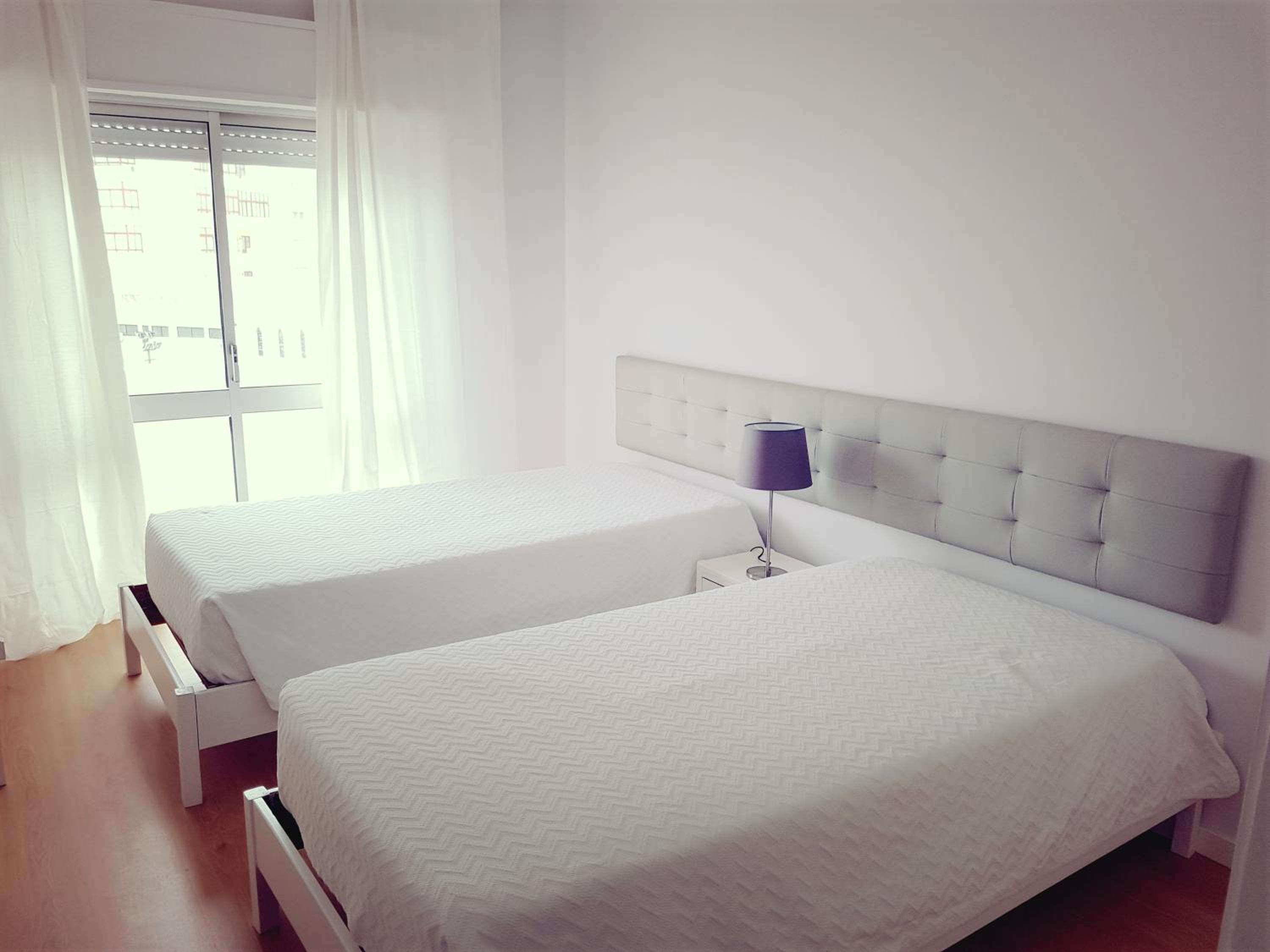 Premium One-Bedroom Apartment - Photo 18
