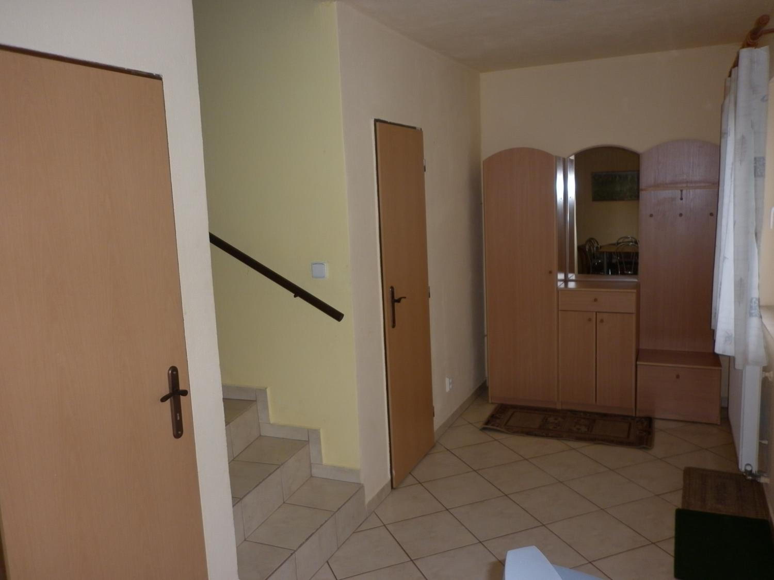 Two-Bedroom House - Photo 3
