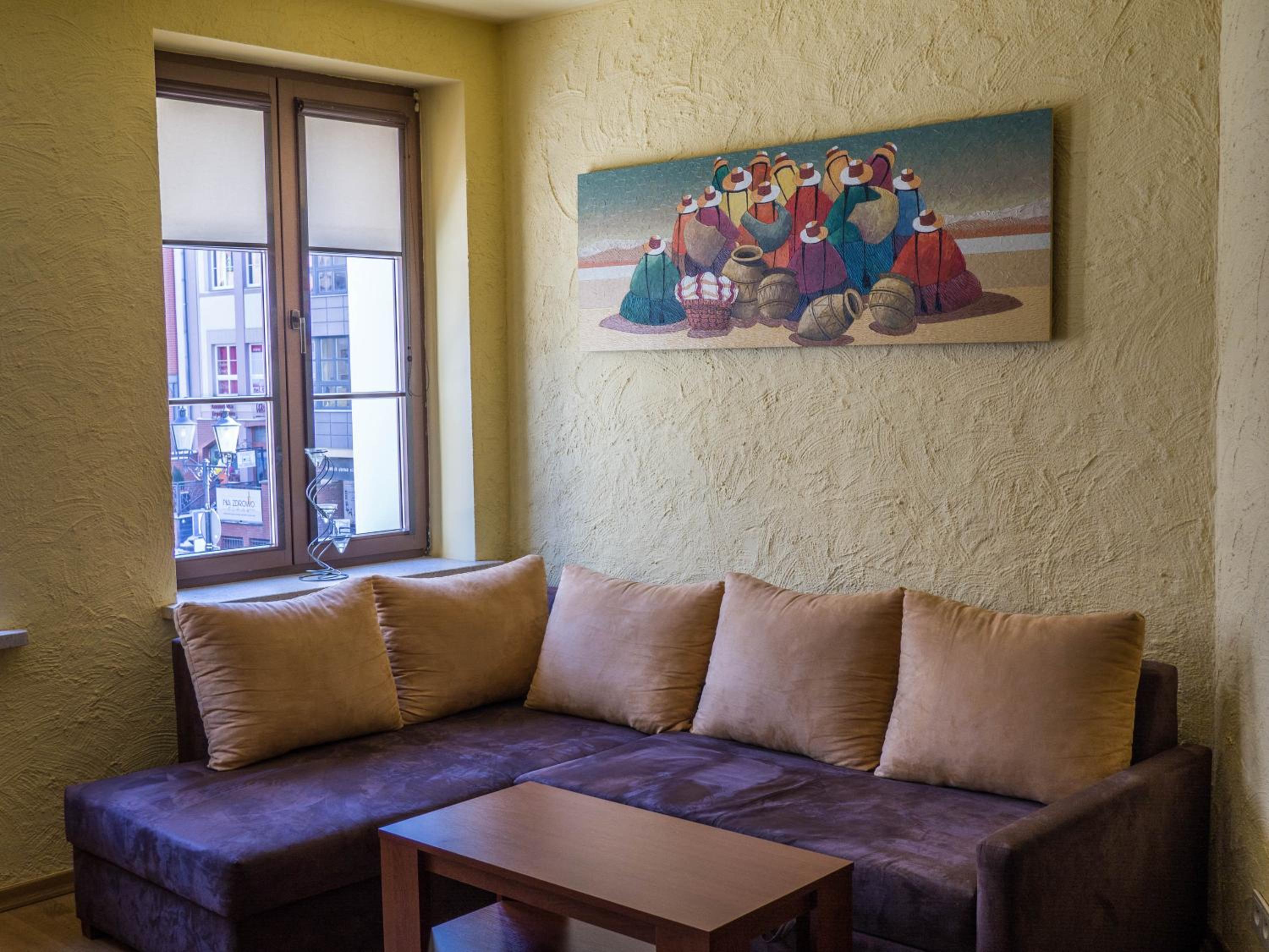 Two-Bedroom Apartment - Photo 3