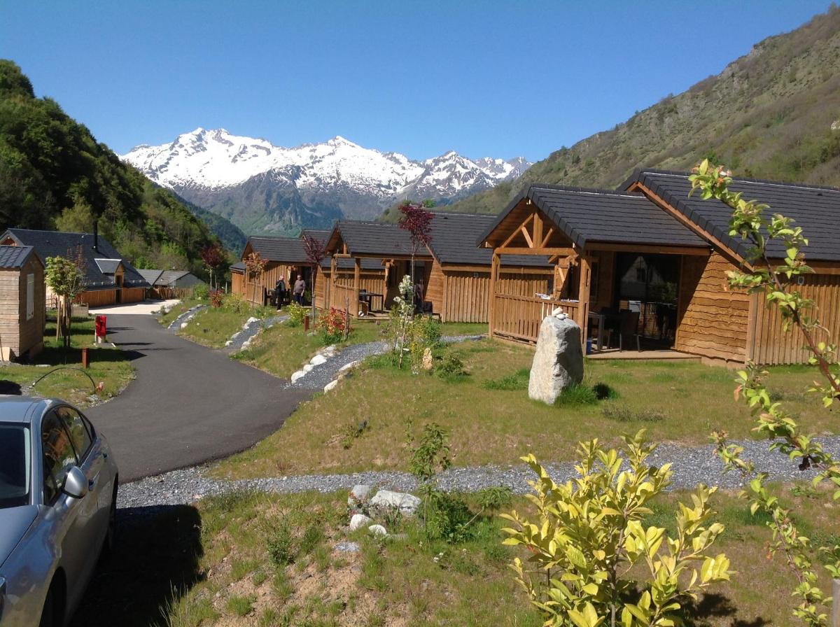Two-Bedroom Chalet photo 2